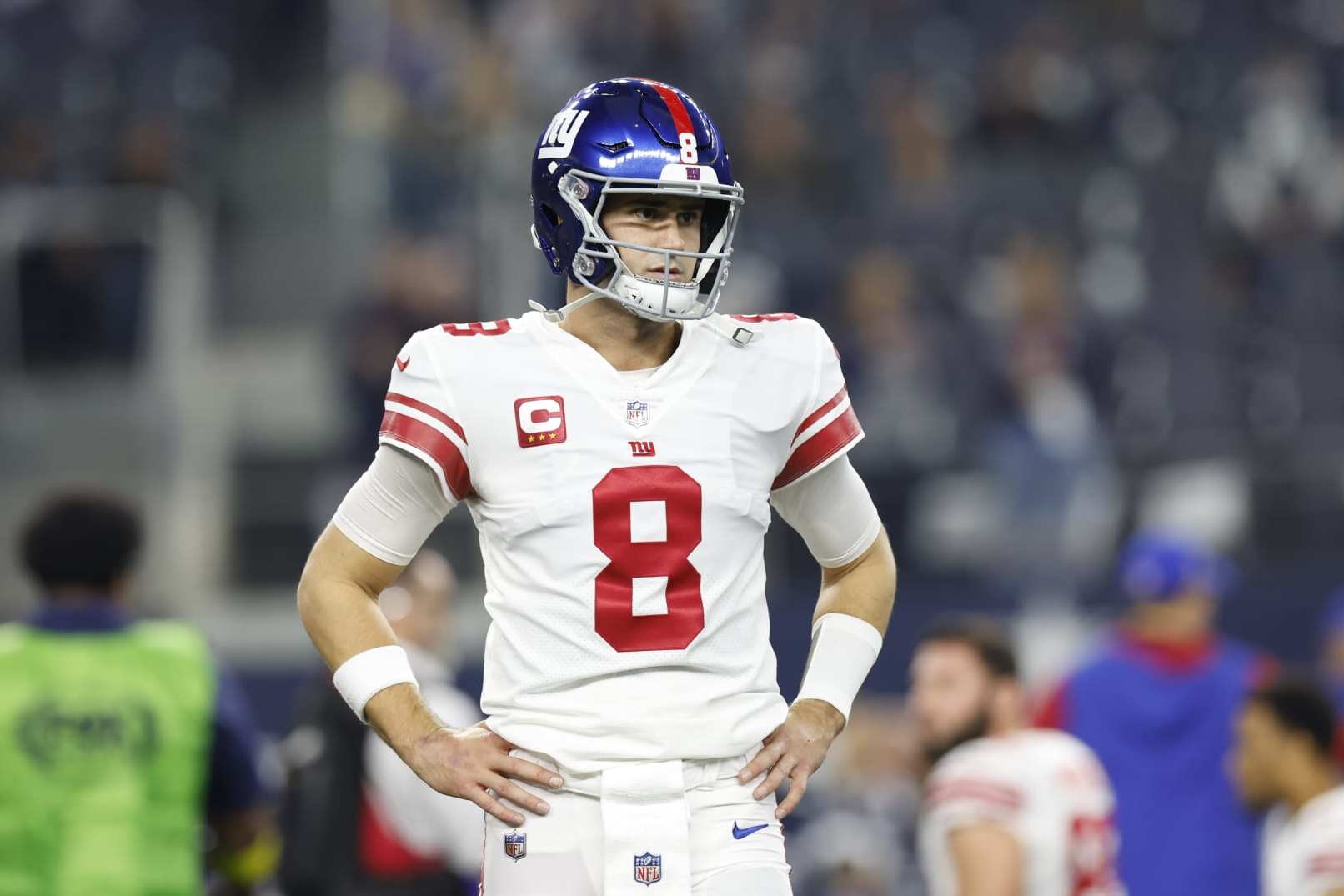 Giants' Daniel Jones shows toughness in loss to Cowboys