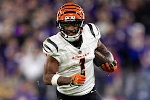 Fantasy Football Week 11: Examining Trade Value for This Year's Top 100 Players