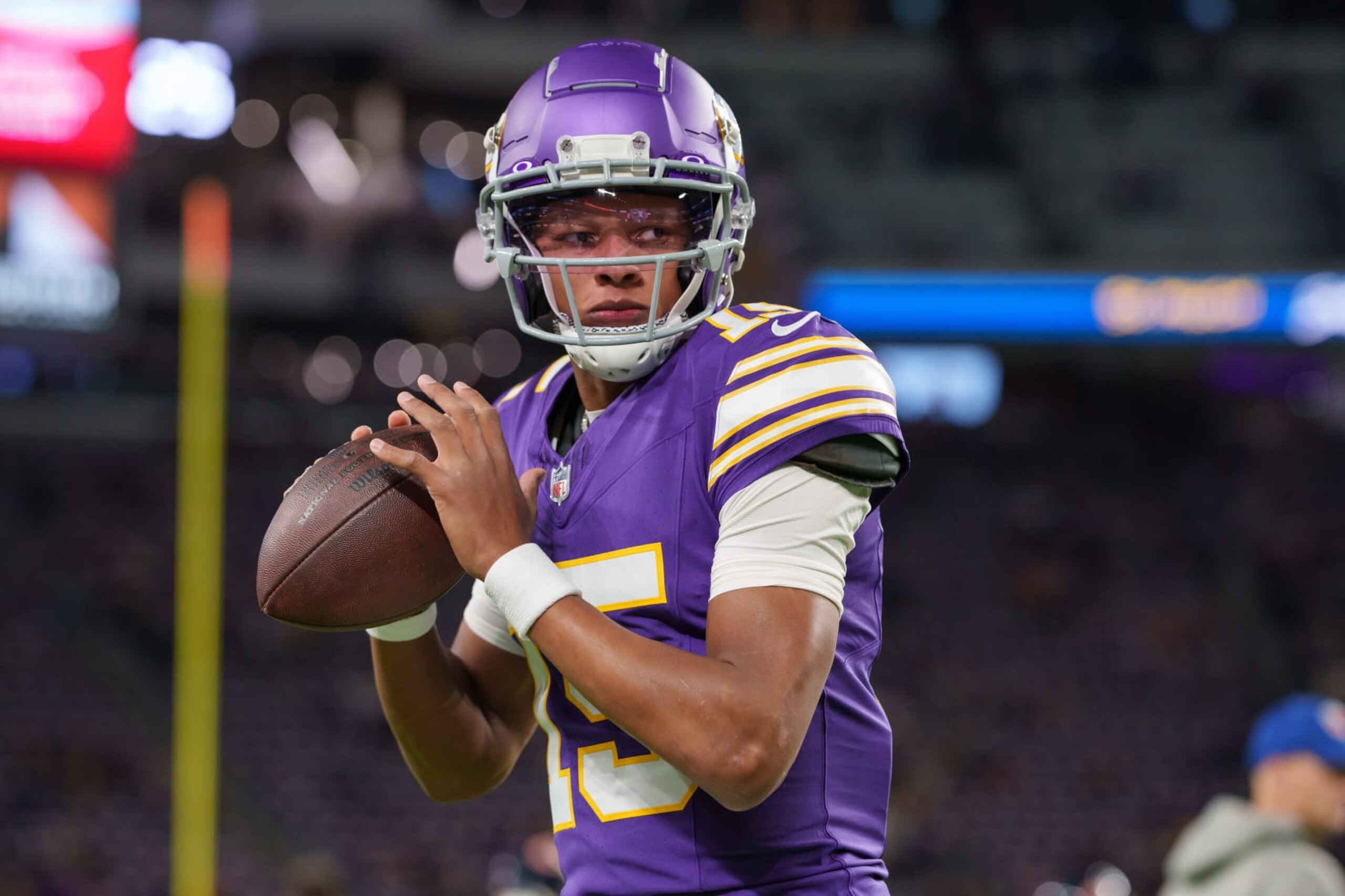 MINNEAPOLIS, MN - NOVEMBER 27: Quarterback Joshua Dobbs #15 of the Minnesota Vikings warms up prior to an NFL football game against the Chicago Bears at US Bank Stadium on November 27, 2023 in Minneapolis, Minnesota. The Bears beat the Vikings 12-10. (Photo by Todd Rosenberg/Getty Images) MINNEAPOLIS, MN - NOVEMBER 27: Quarterback Joshua Dobbs #15 of the Minnesota Vikings warms up prior to an NFL football game against the Chicago Bears at US Bank Stadium on November 27, 2023 in Minneapolis, Minnesota. The Bears beat the Vikings 12-10. (Photo by Todd Rosenberg/Getty Images)