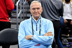 Jerry West Dies at 86; Hall of Famer, Lakers Legend Won 9 Total NBA Championships