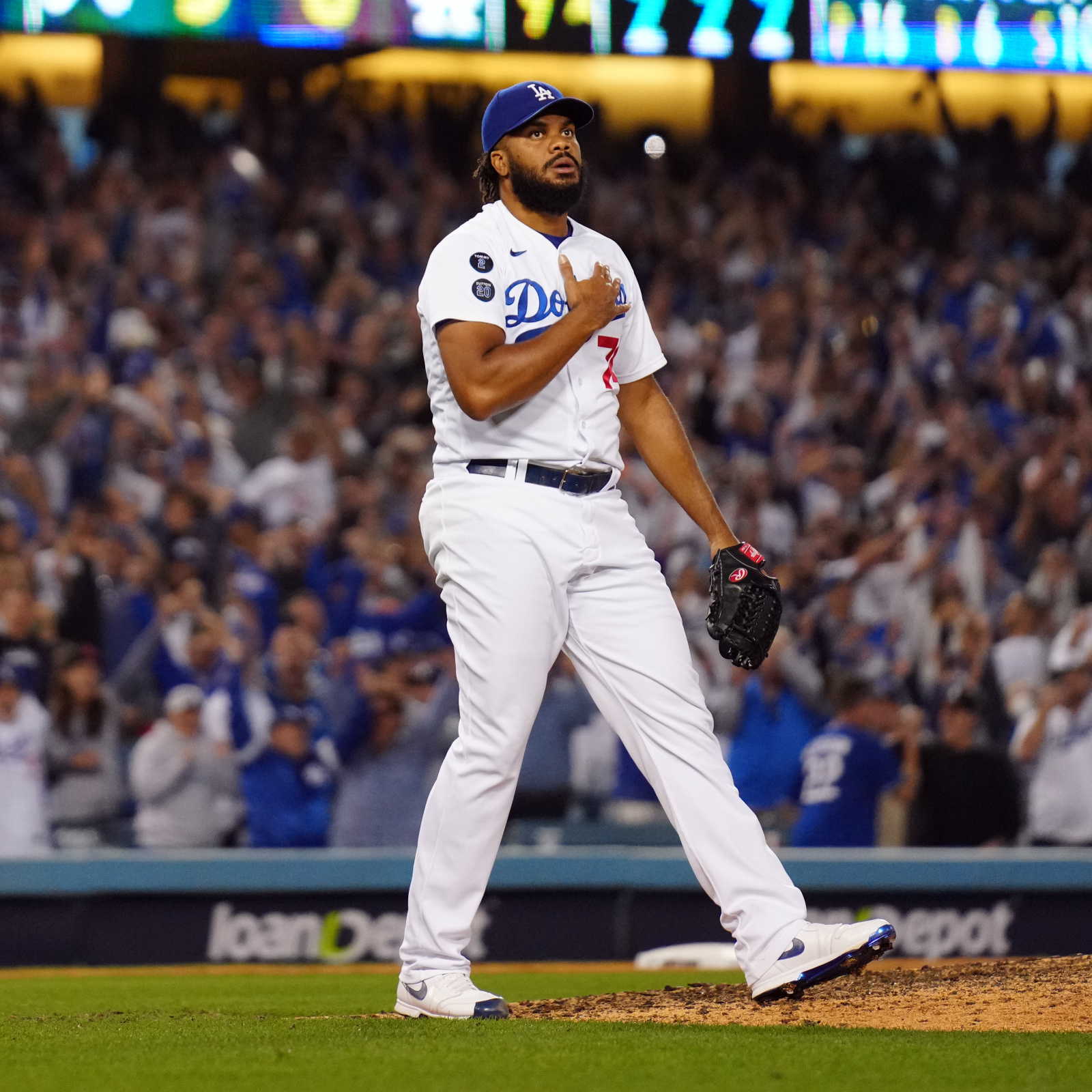 Dodgers reportedly offered Kenley Jansen a two-year contract - True Blue LA