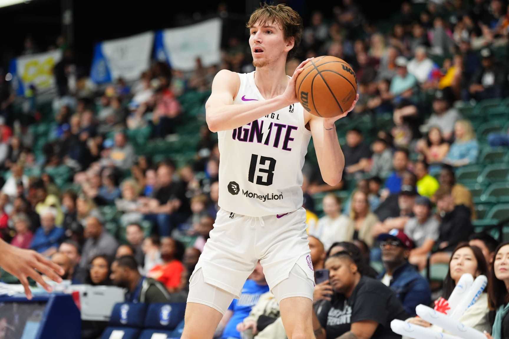 FRISCO, TX - FEBRUARY 27: Matas Buzelis #13 of the G League Ignite looks to pass the ball during the game against the Texas Legends on February 27, 2024 at Comerica Center in Frisco, Texas. NOTE TO USER: User expressly acknowledges and agrees that, by downloading and or using this photograph, User is consenting to the terms and conditions of the Getty Images License Agreement. Mandatory Copyright Notice: Copyright 2023 NBAE (Photo by Cooper Neill/NBAE via Getty Images)