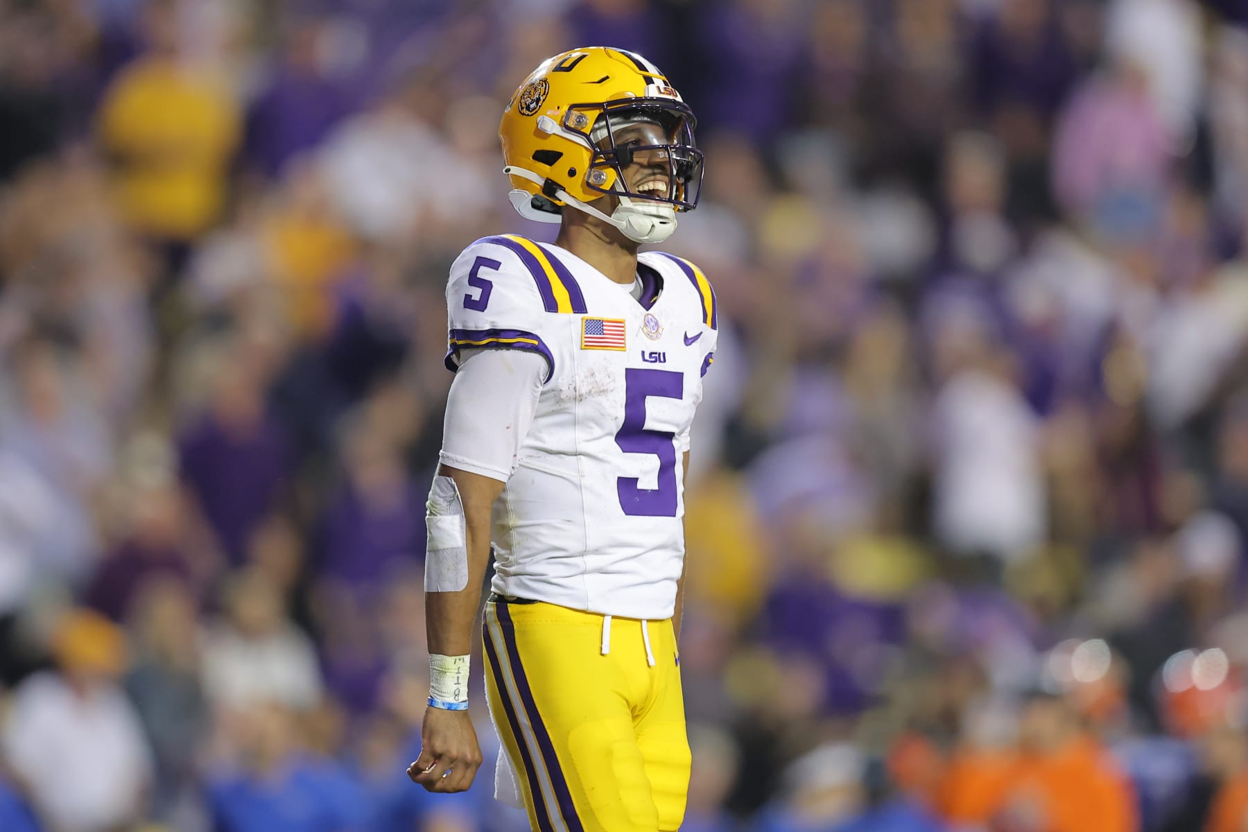 Raiders Rumors: Jayden Daniels Trade 'on the Radar' for LV Ahead of 2024 NFL Draft - Vimarsana News