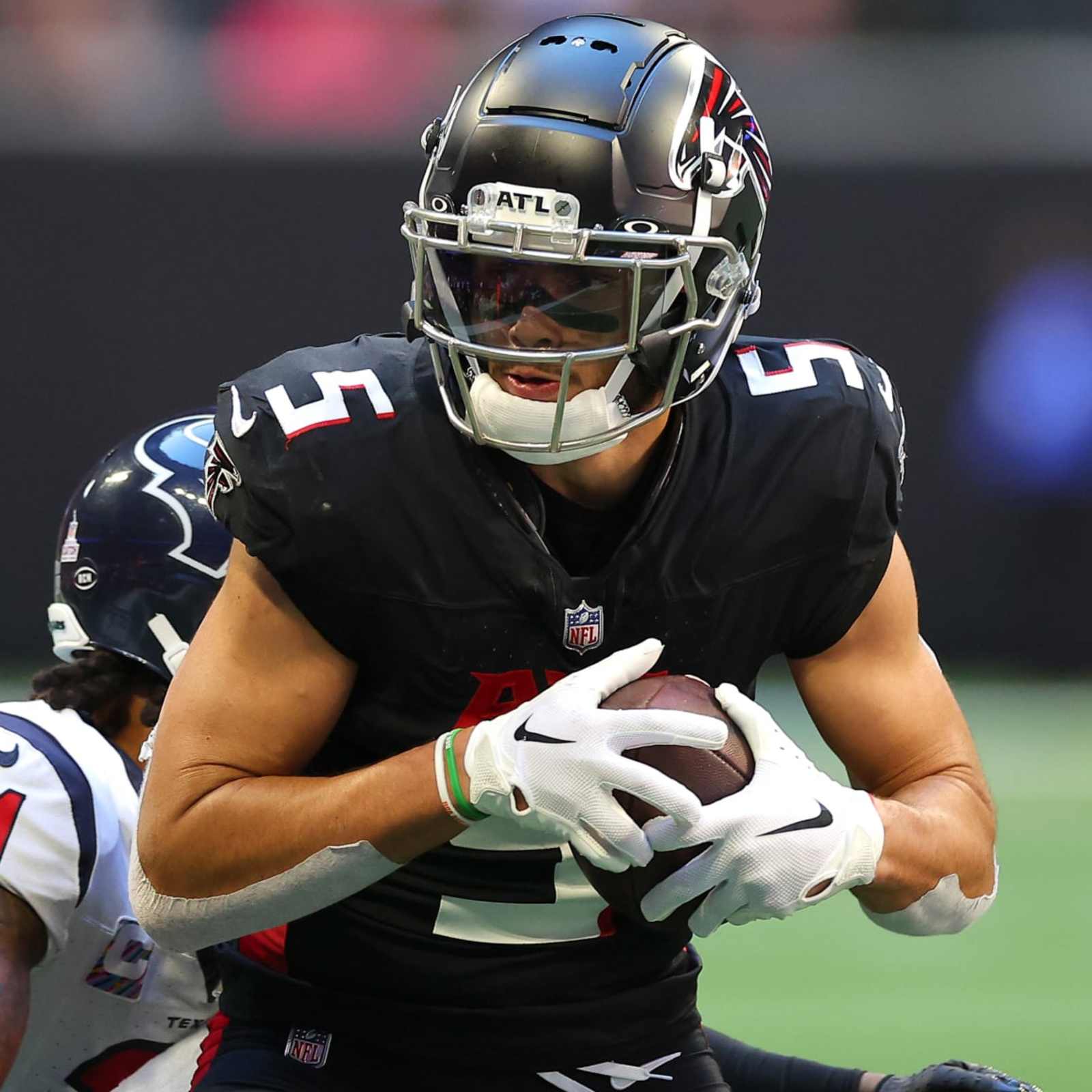 Fantasy Football Start 'Em Sit 'Em: Week 2 Players to Upgrade & Tough  Matchups - Bleacher Nation