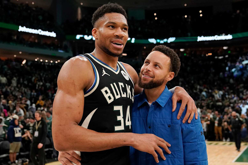 MILWAUKEE, WISCONSIN - JANUARY 13: Giannis Antetokounmpo #34 of the Milwaukee Bucks and Stephen Curry #30 of the Golden State Warriors talk after a game at Fiserv Forum on January 13, 2024 in Milwaukee, Wisconsin. NOTE TO USER: User expressly acknowledges and agrees that, by downloading and or using this photograph, User is consenting to the terms and conditions of the Getty Images License Agreement. (Photo by Patrick McDermott/Getty Images)