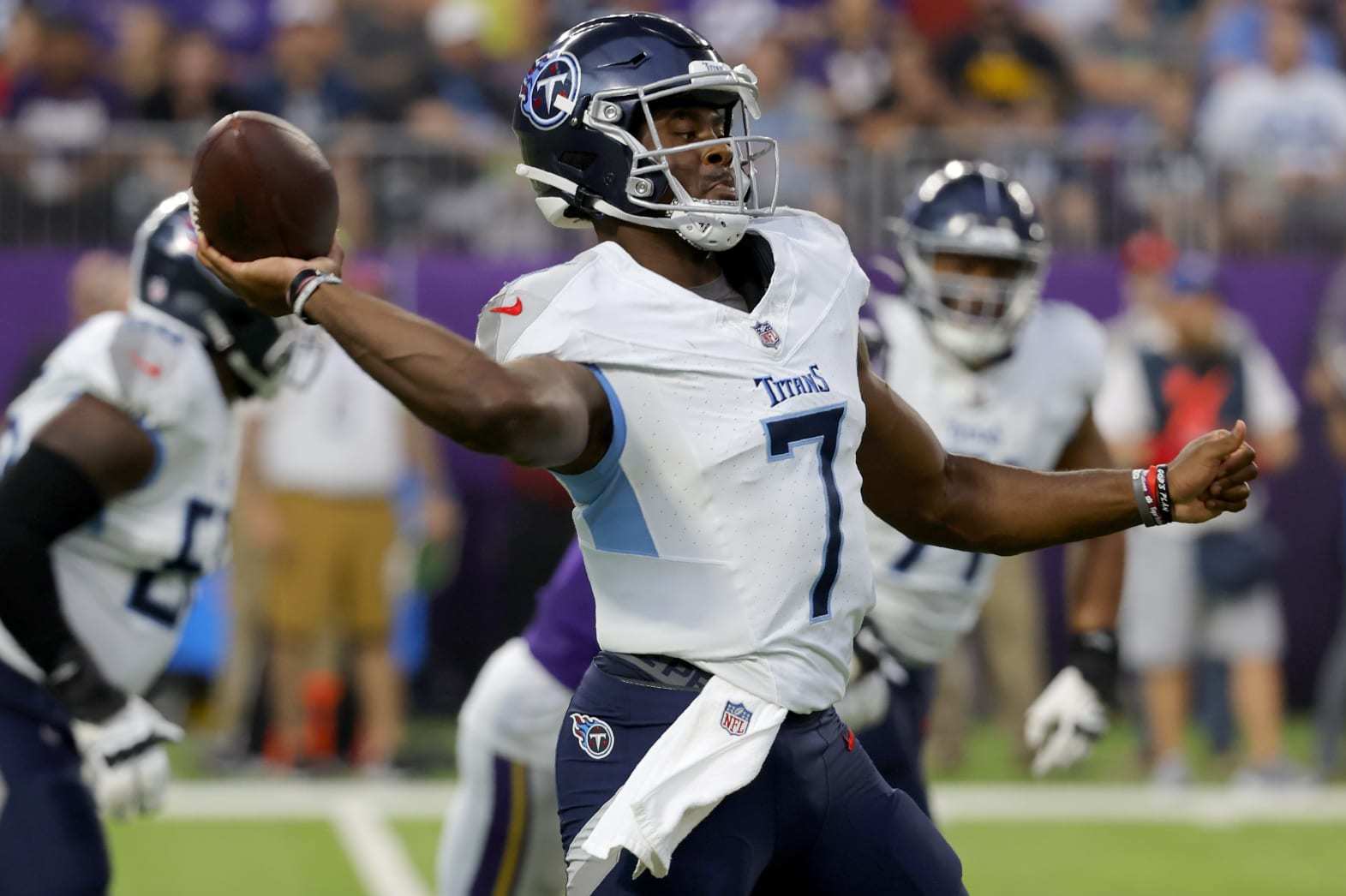 NFL preseason Week 2 best bets: Trust Seahawks', Titans' backup QBs