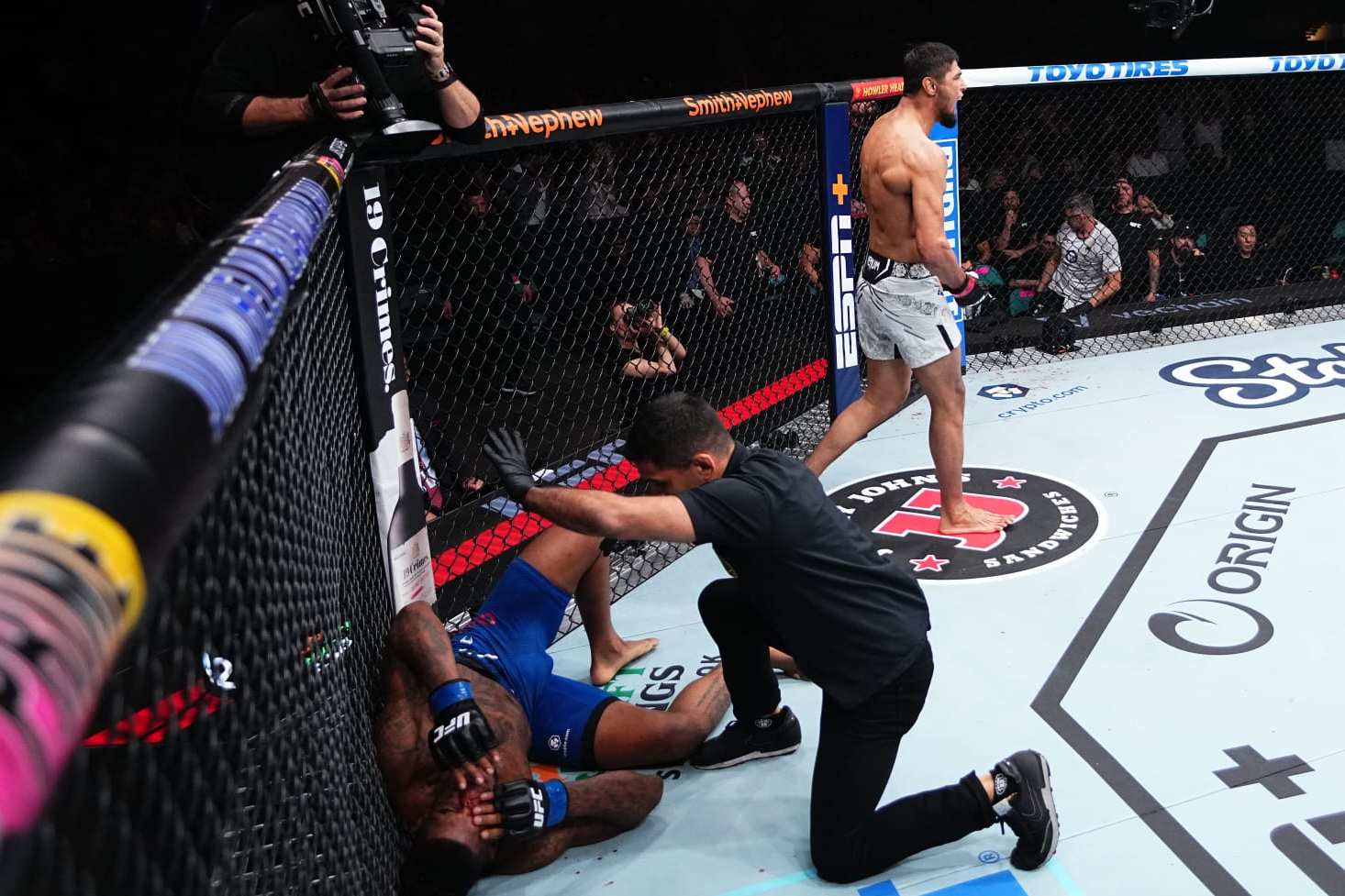 ATLANTIC CITY, NEW JERSEY - MARCH 30: Nursulton Ruziboev of Uzbekistan reacts after his TKO victory against Sedriques Dumas in a middleweight bout during the UFC Fight Night event at Boardwalk Hall Arena on March 30, 2024 in Atlantic City, New Jersey. (Photo by Jeff Bottari/Zuffa LLC via Getty Images)