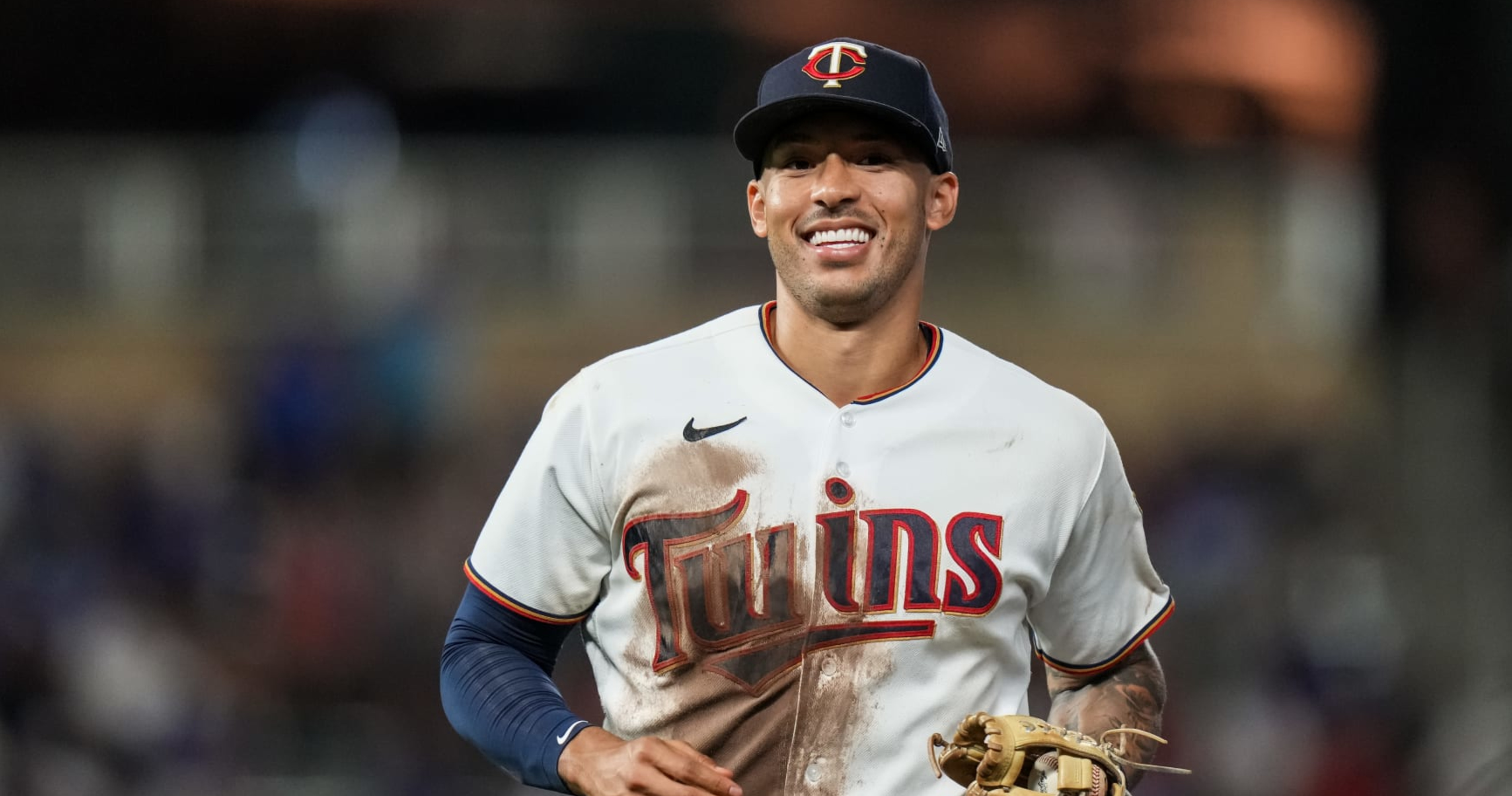 Carlos Correa agrees to 13-year, $350 million Giants contract
