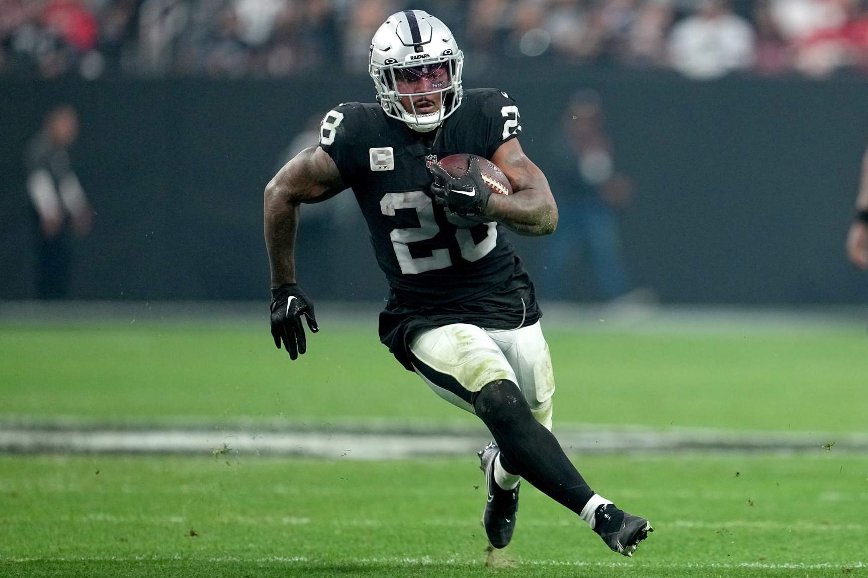 Raiders RB Josh Jacobs returns to practice after contract holdout: 'No hard  feelings now'