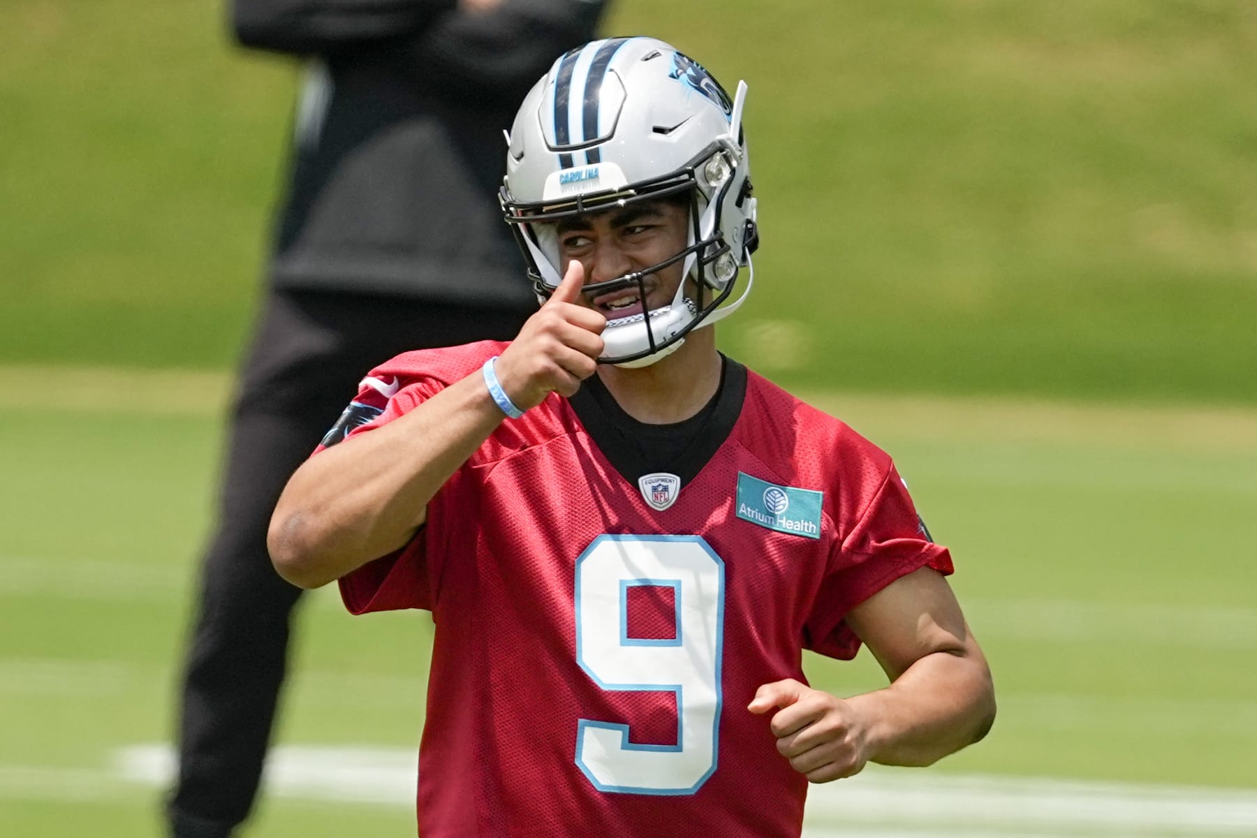 Takeaways for Most Intriguing Rookies from NFL Team Minicamps News
