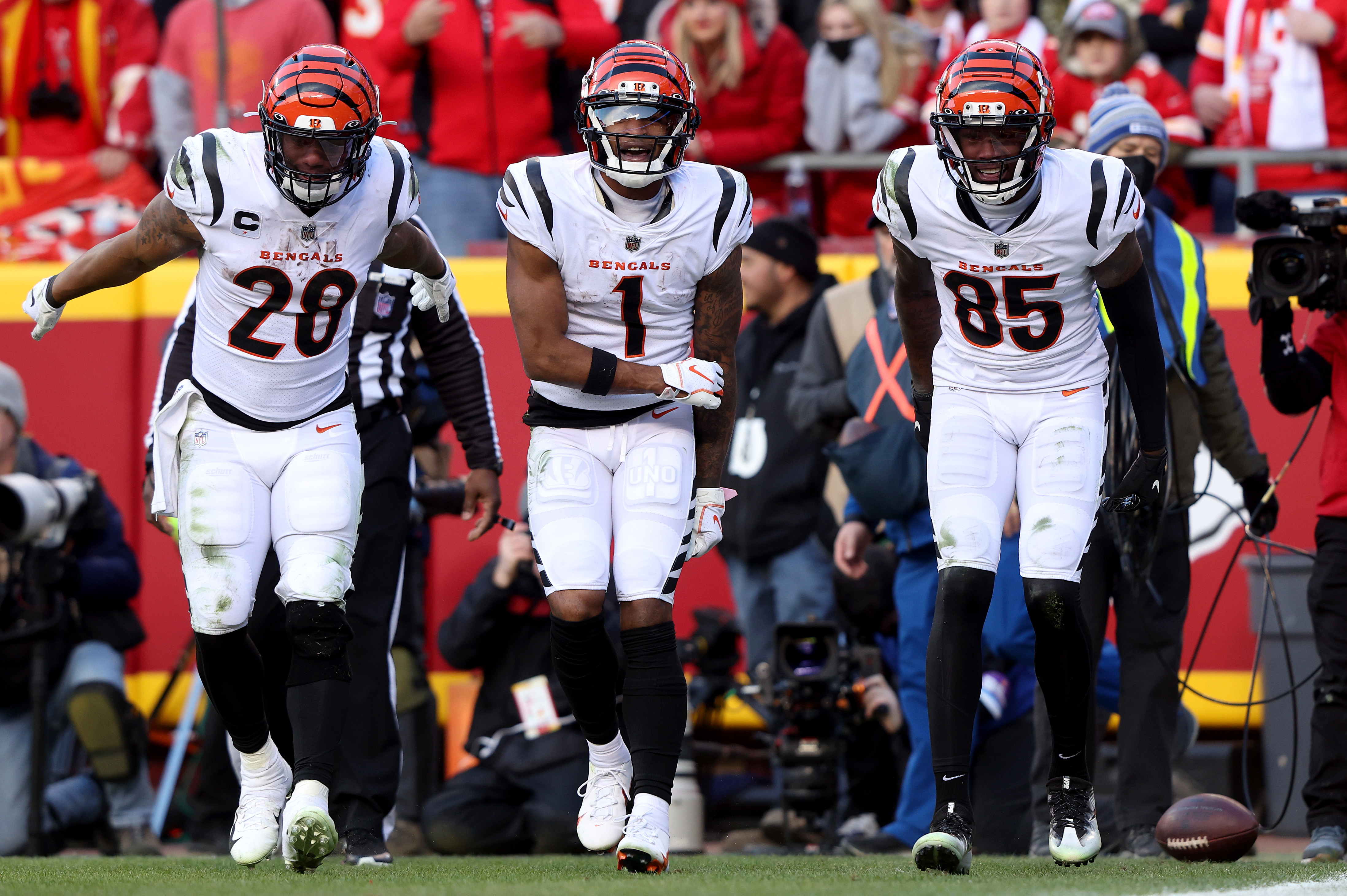 The Bengals are going to the Super Bowl!  The Cincinnati Bengals come back  from an 18-point deficit to defeat The Kansas City Chiefs 27-24 in OT and  advance to Super Bowl