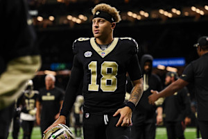 Saints' Spencer Rattler to Make NFL Debut vs. Bucs in Week 6 amid Derek Carr Injury