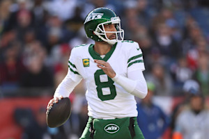 NFL Rumors: Aaron Rodgers 'a Long Shot to Return to the Jets' for 2025 Season