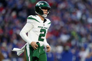 Jets Rumors: Zach Wilson 'Reluctant' to Step Back In; NY 'Leaning Toward' Starting QB