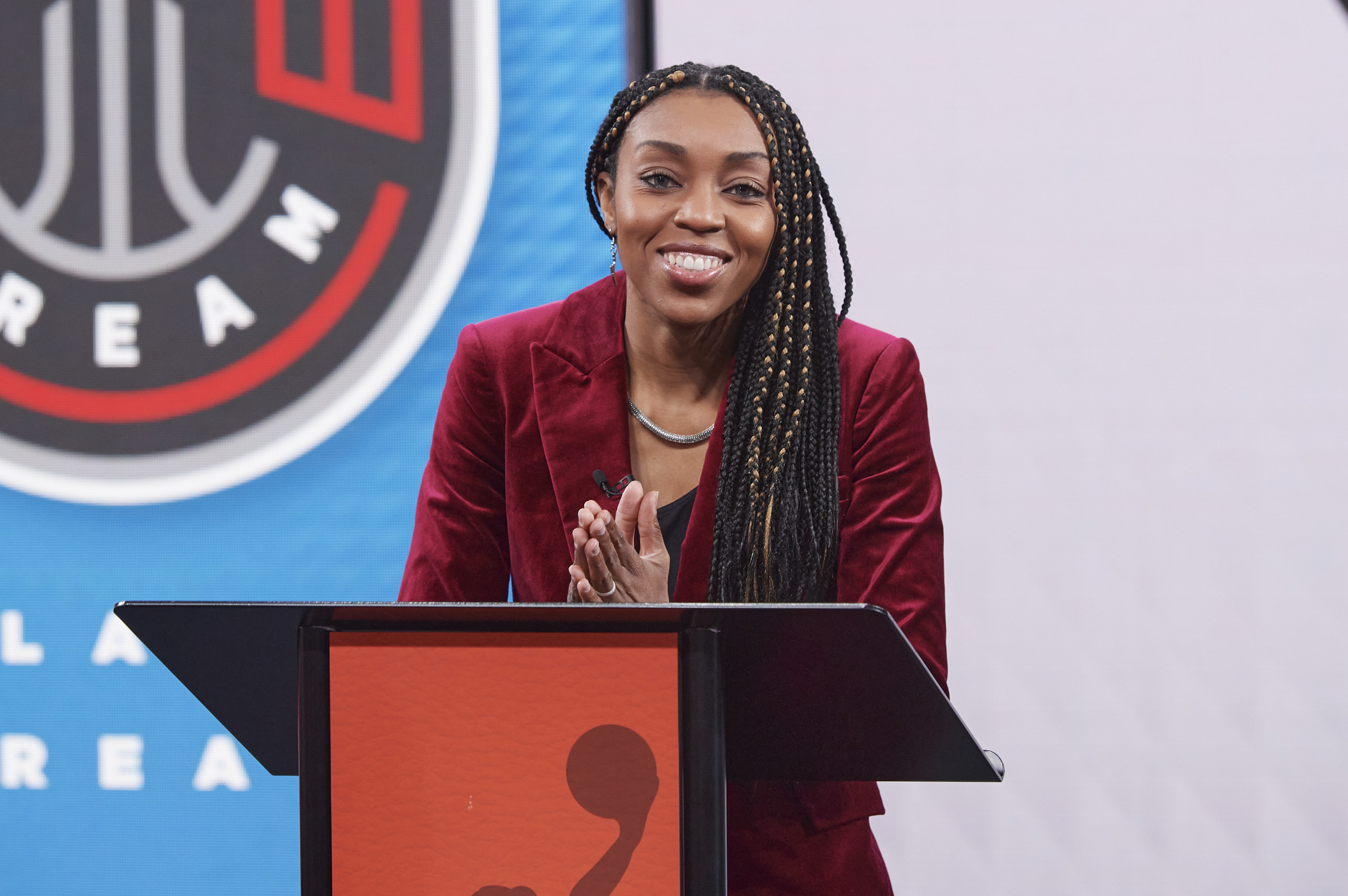 Atlanta Dream Acquire No. 1 Pick in 2022 WNBA Draft in Trade with Mystics