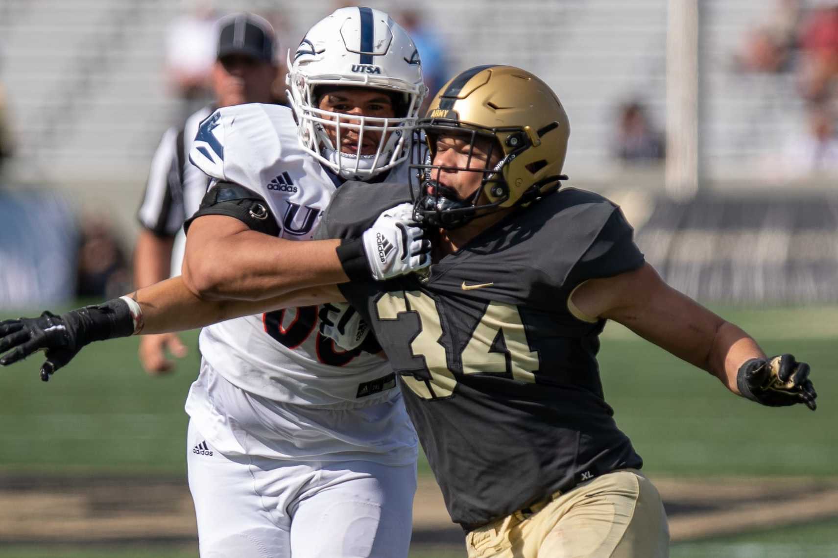 UNI football: Trevor Penning gives NFL scouts another look at his  athleticism - UNI Athletics