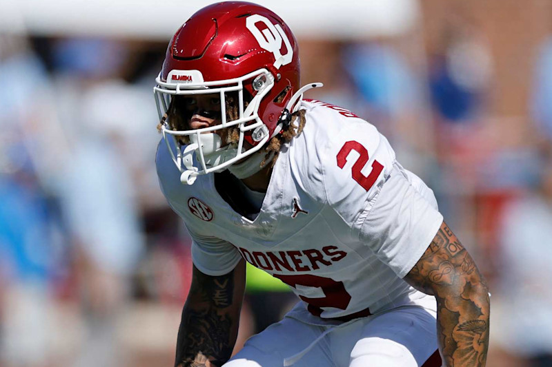 Oklahoma safety Billy Bowman Jr.