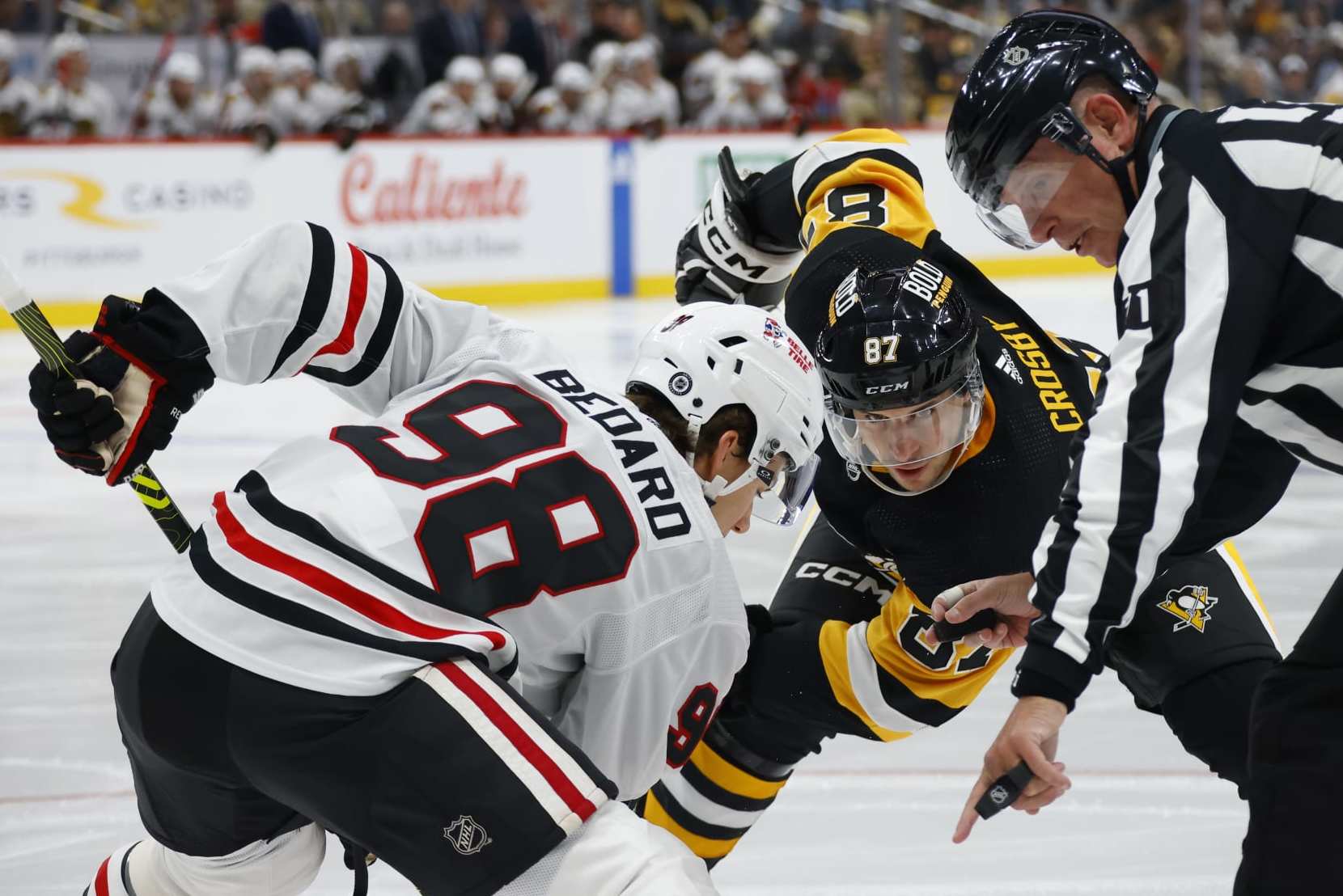 Bedard nets 1st NHL goal, but Hawks fall 3-1 at Boston – Thursday