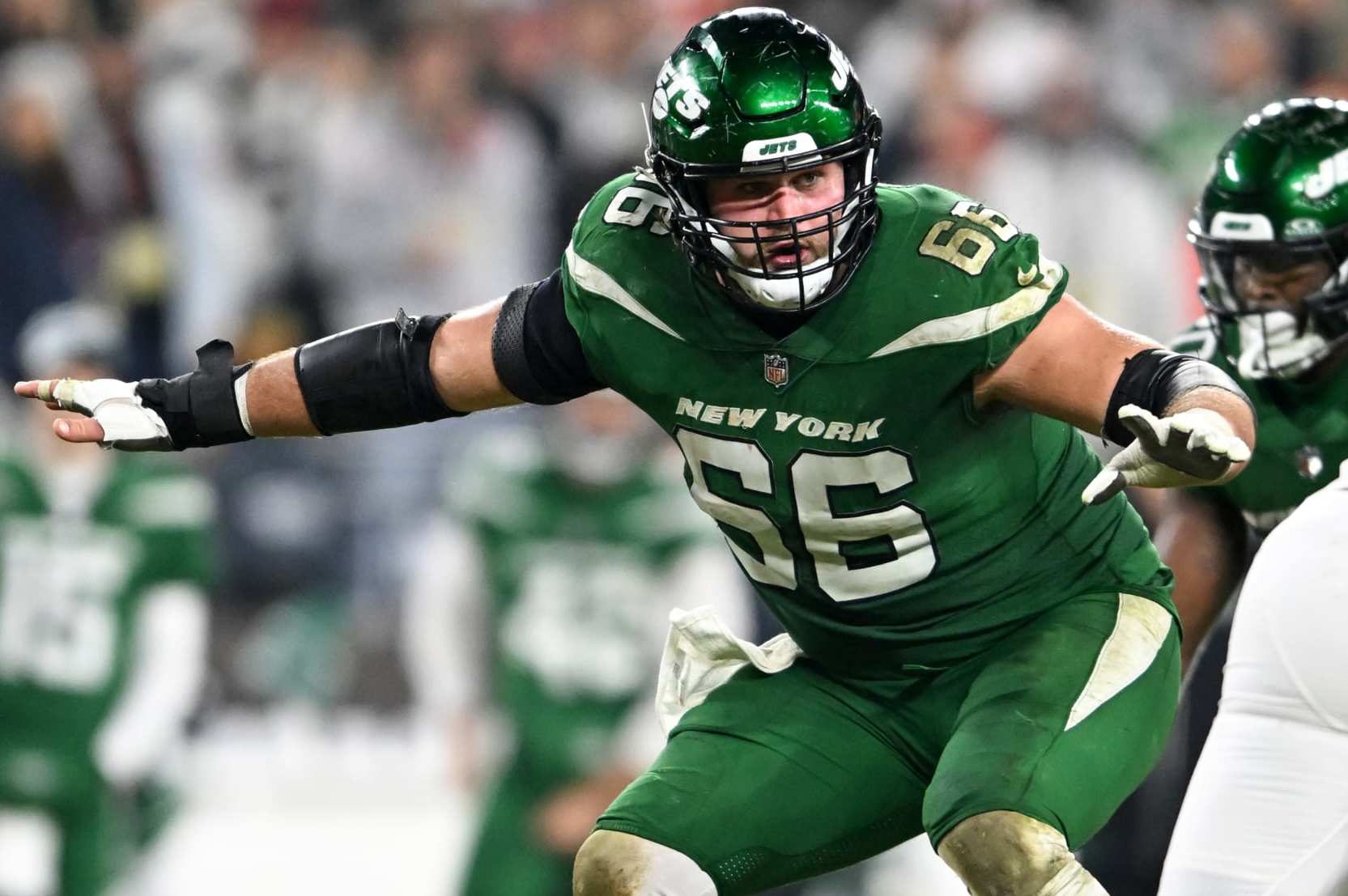 CLEVELAND, OHIO - DECEMBER 28: Joe Tippmann #66 of the New York Jets in action during the second half against the Cleveland Browns at Cleveland Browns Stadium on December 28, 2023 in Cleveland, Ohio. (Photo by Nick Cammett/Diamond Images via Getty Images)