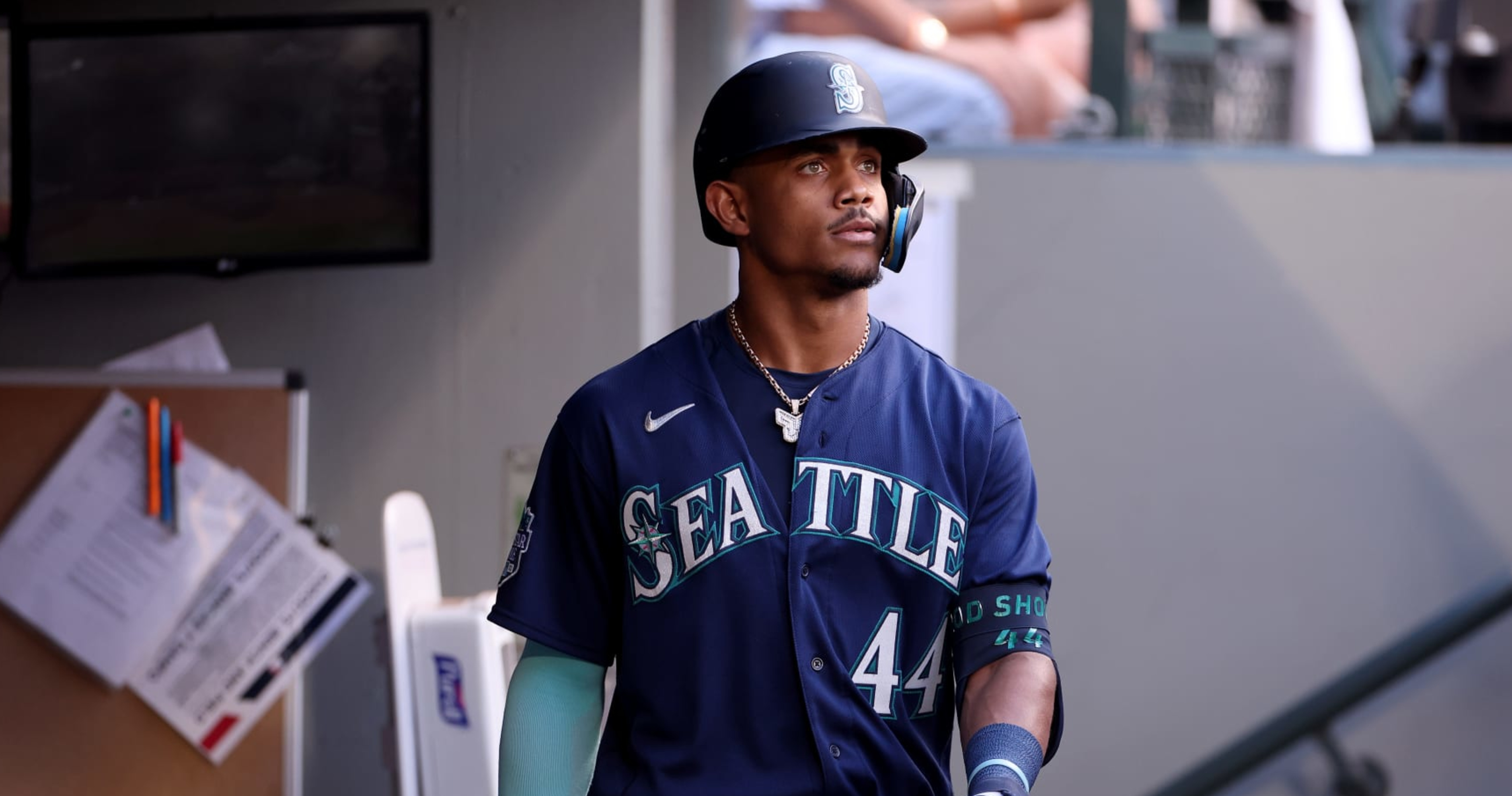 Mariners' Julio Rodriguez will participate in 2023 Home Run Derby at  T-Mobile Park