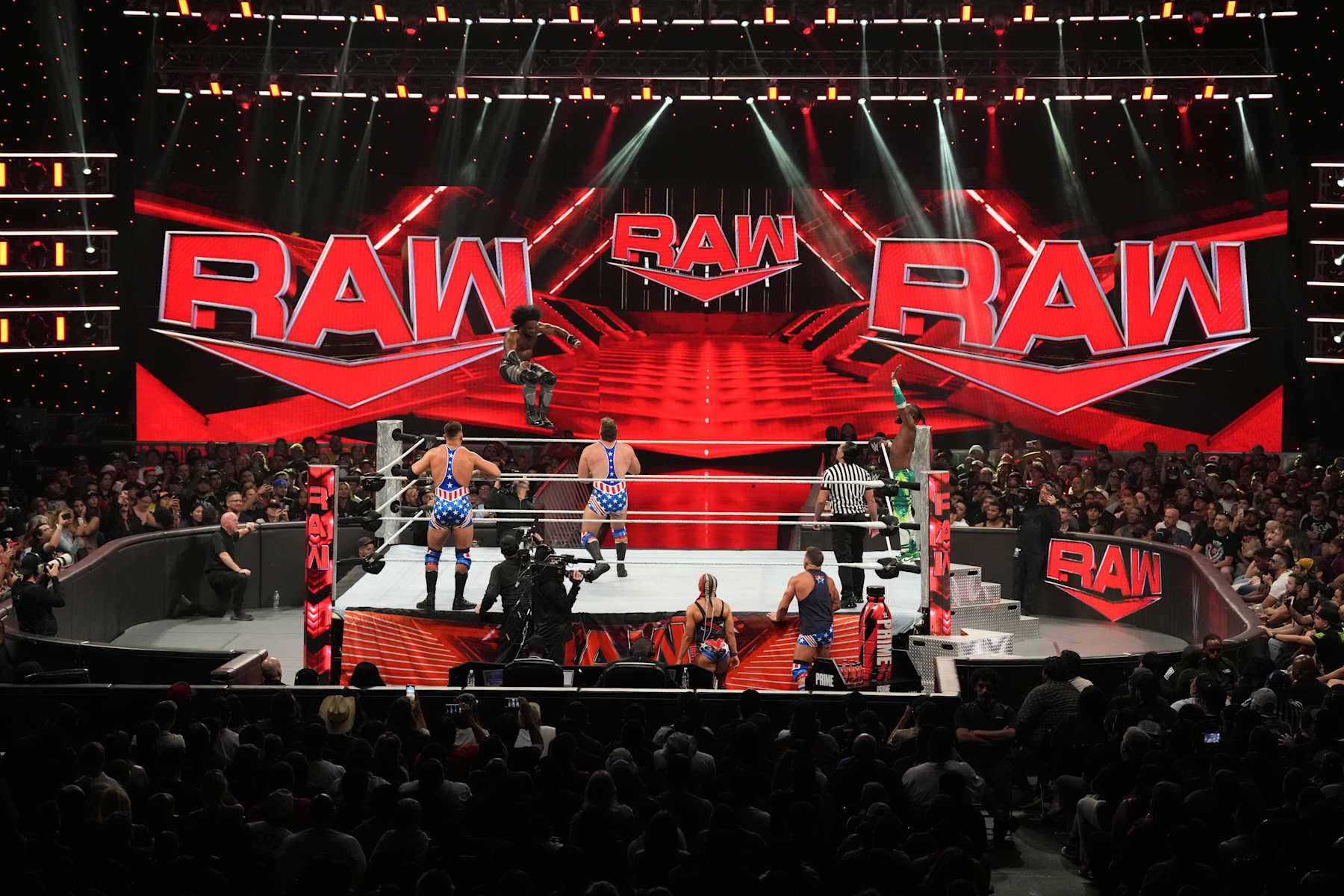New WWE Raw on Netflix Logo Appears to Leak on Action Figures Package ...