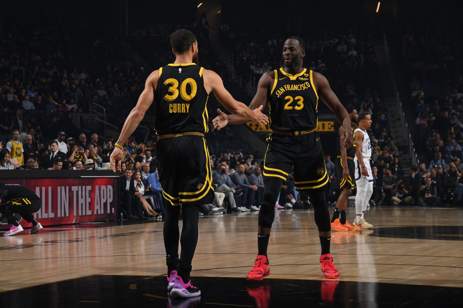 ESPN: Steph Curry's Leadership of Draymond Green Questioned by ...