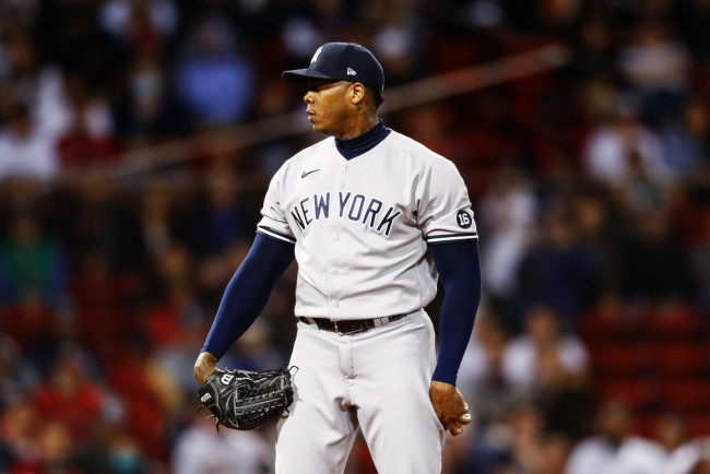 Yankees' Chapman won't pitch in All-Star Game to rest knee