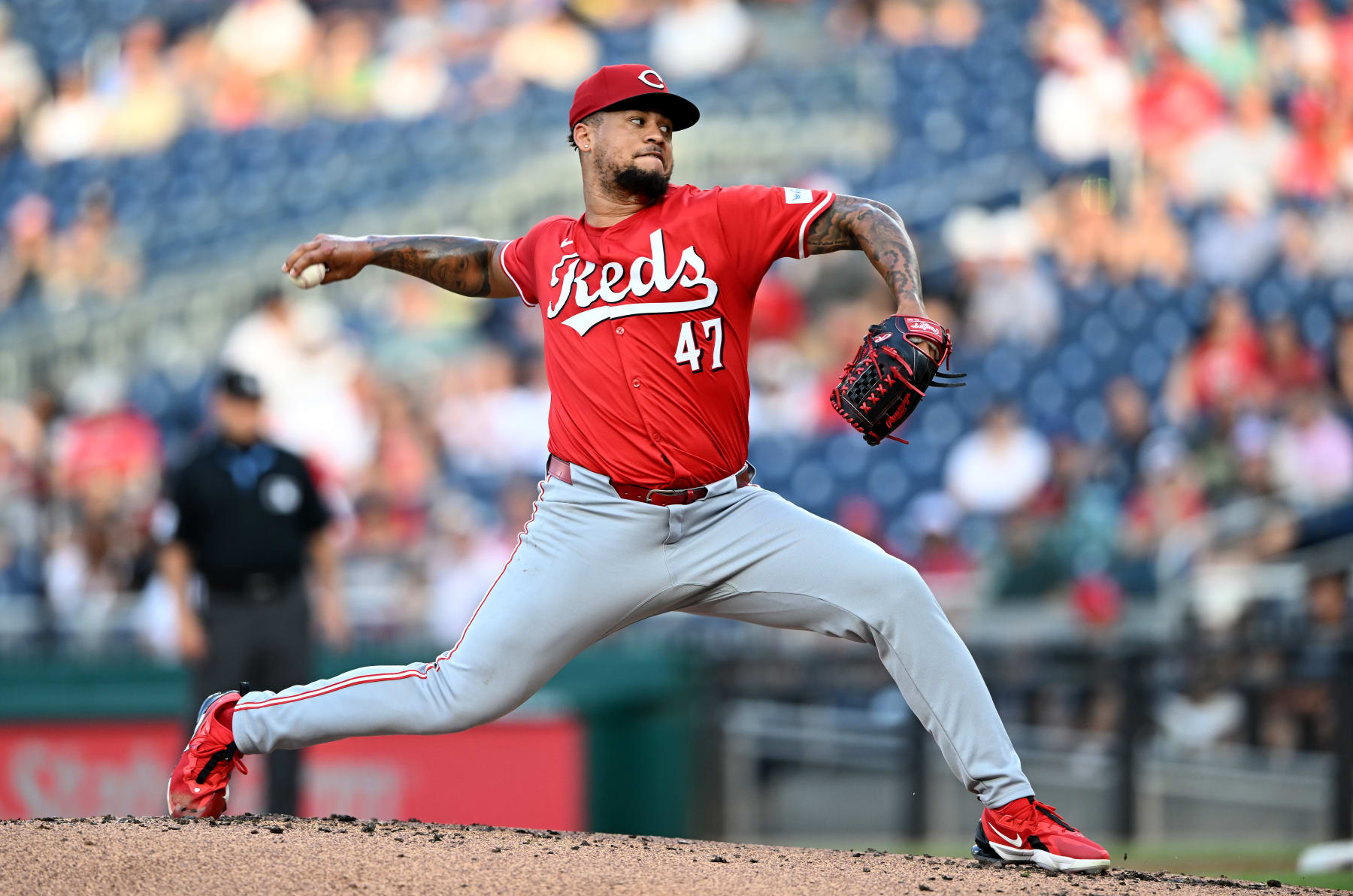 WASHINGTON, DC - JULY 19: Frankie Montas #47 of the Cincinnati Reds pitches against the Washington Nationals at Nationals Park on July 19, 2024 in Washington, DC. (Photo by G Fiume/Getty Images)