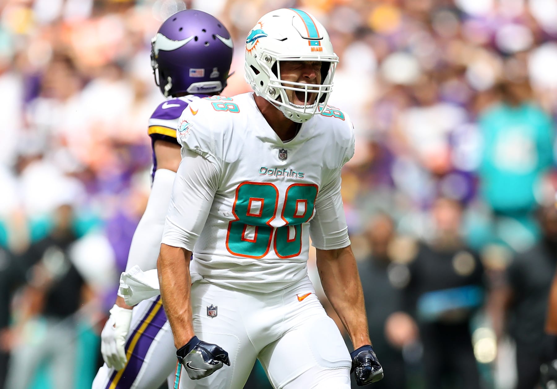 Dolphins Rumors: Mike Gesicki Not Shopped in Trades, Miami 'Willing to Listen' o..