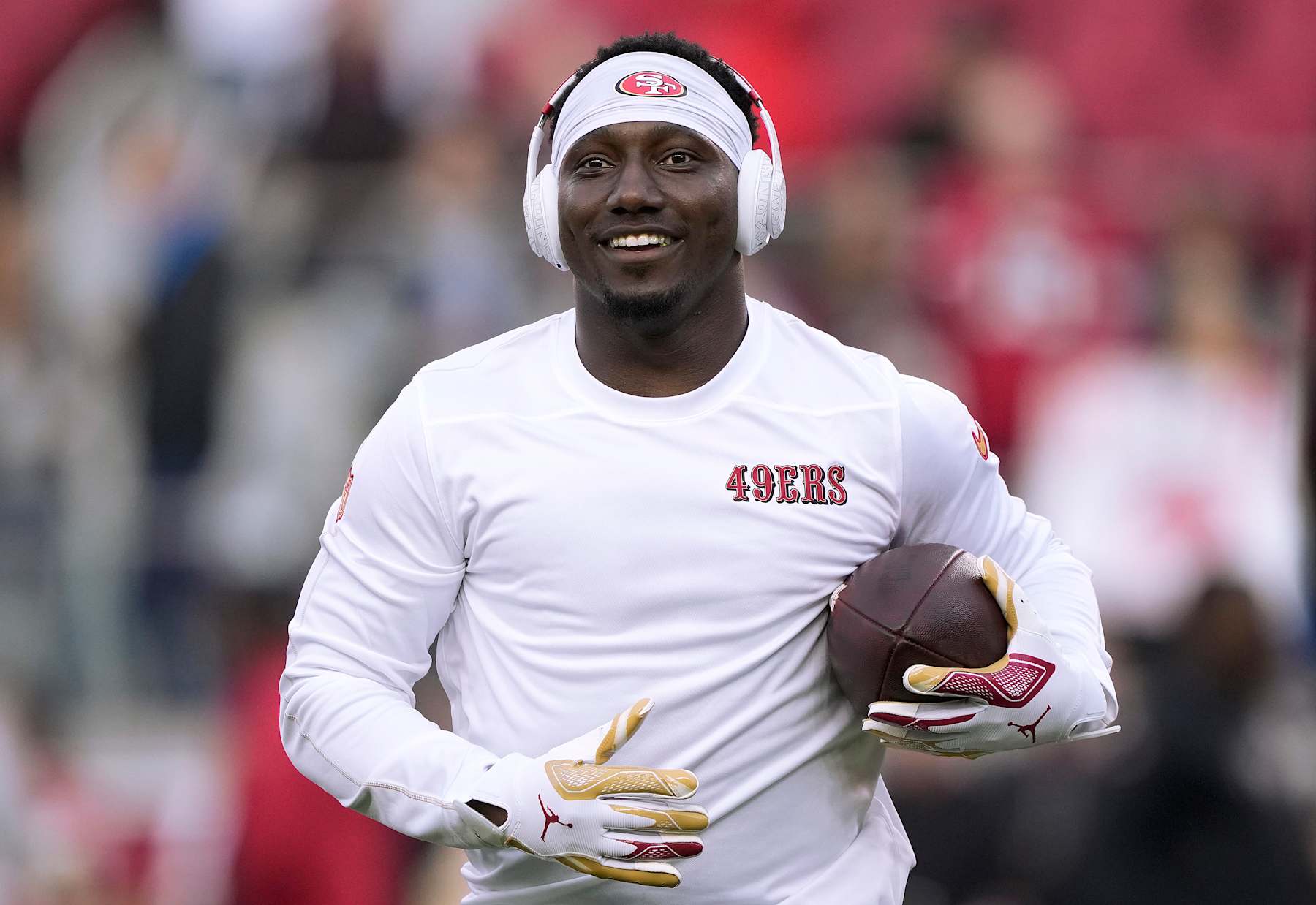 Deebo Samuel Hits Trade Block: Teams Eyeing Star Receiver