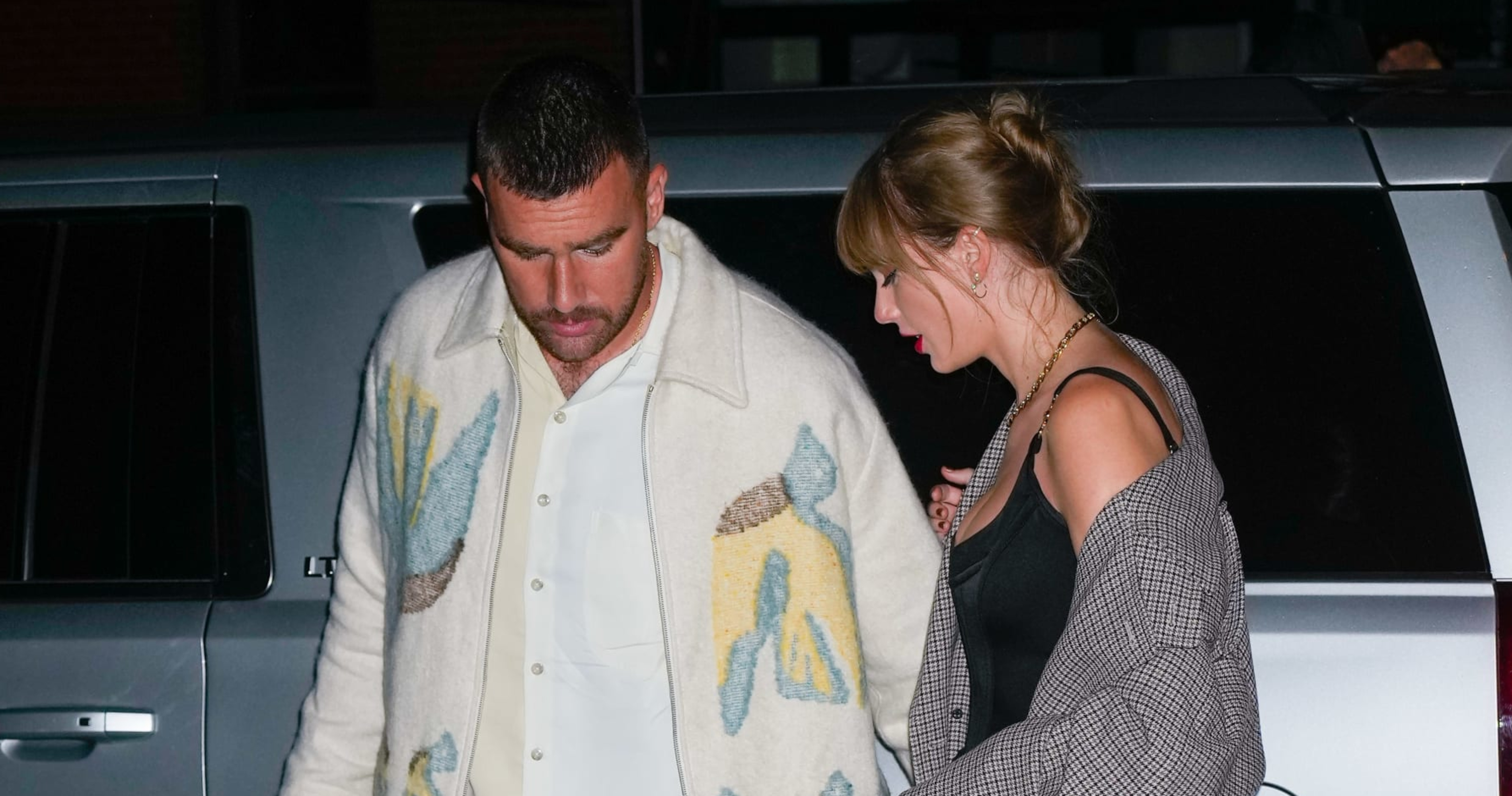 TMZ: Travis Kelce, Taylor Swift Dating 'Overwhelming' for Jason, Mom Donna and Family