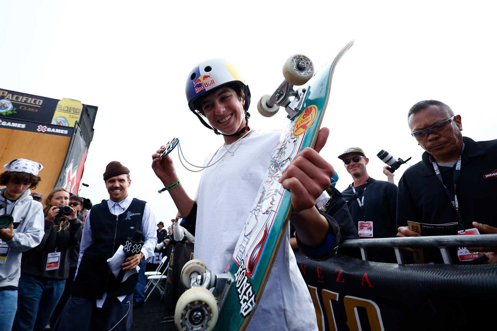 VENTURA, CALIFORNIA - JUNE 29:  Gui Khury holds his gold  medal after competing in the Men's Skateboard Vert Best Trick during the X Games California 2024 at Ventura County Fairgrounds and Event Center on June 29, 2024 in Ventura, California. (Photo by Ronald Martinez/Getty Images)
