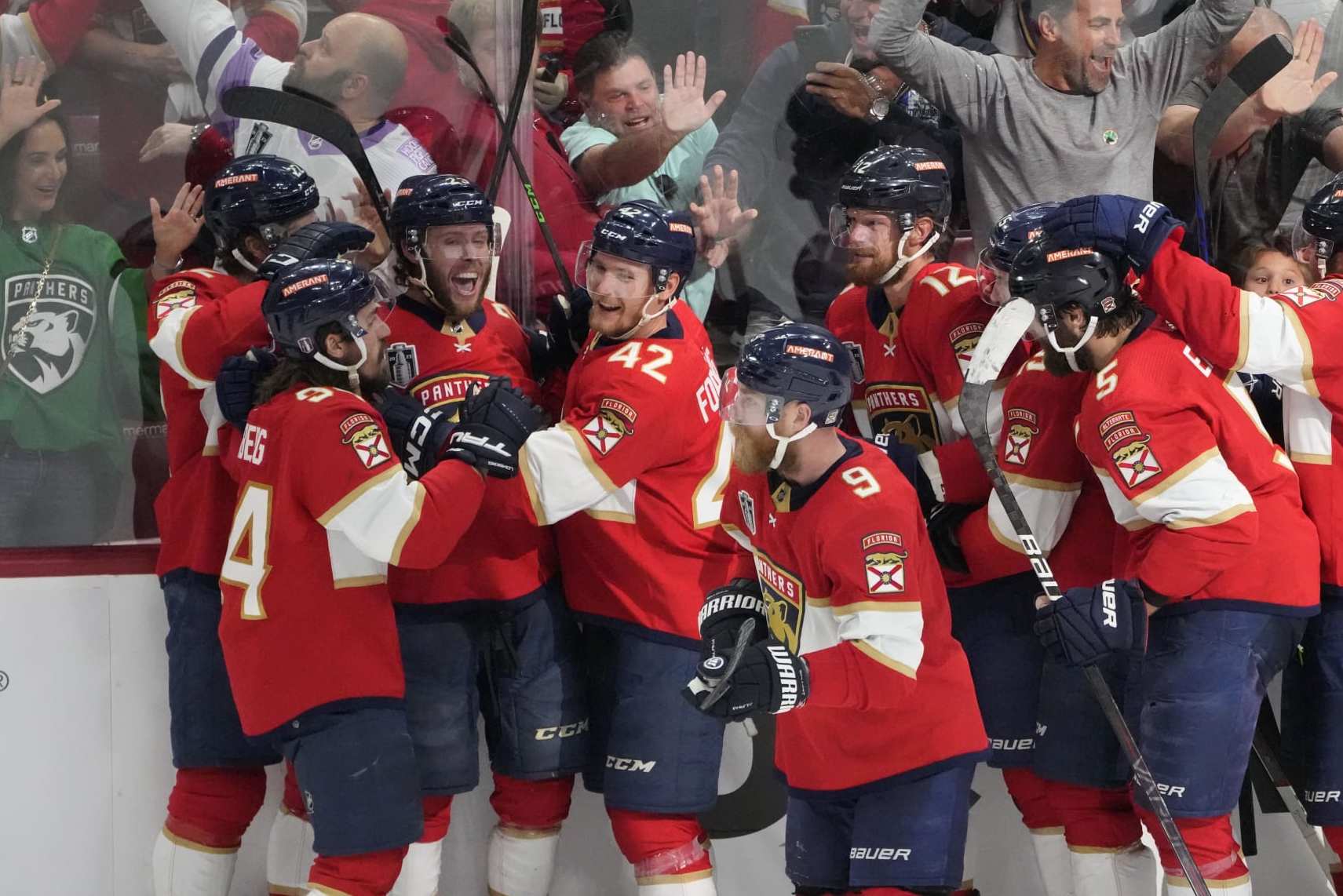 The "Good Vibes" are back for the Florida Panthers.