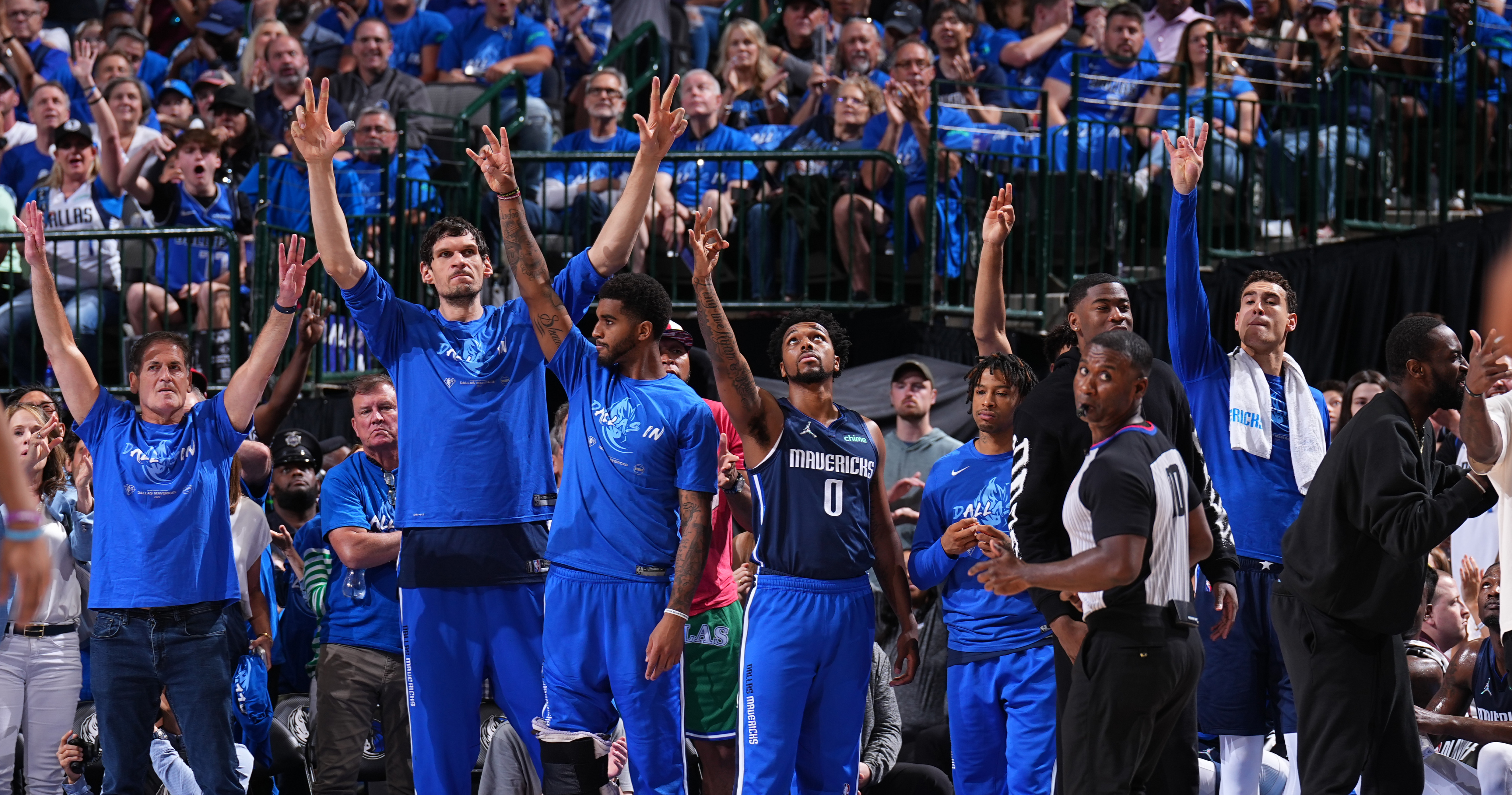 Mavs' bench mayhem might be a non-stop party, but Warriors and NBA