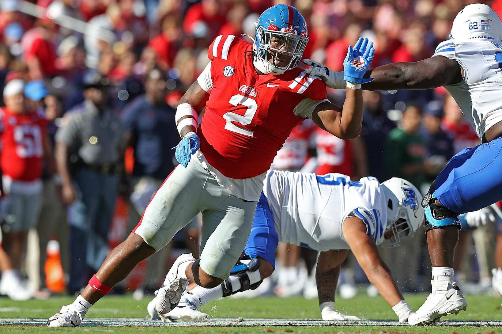 OXFORD, MISSISSIPPI - SEPTEMBER 07: Walter Nolen #2 of the Mississippi Rebels during the game against the Middle Tennessee Blue Raiders at Vaught-Hemingway Stadium on September 07, 2024 in Oxford, Mississippi. (Photo by Justin Ford/Getty Images)