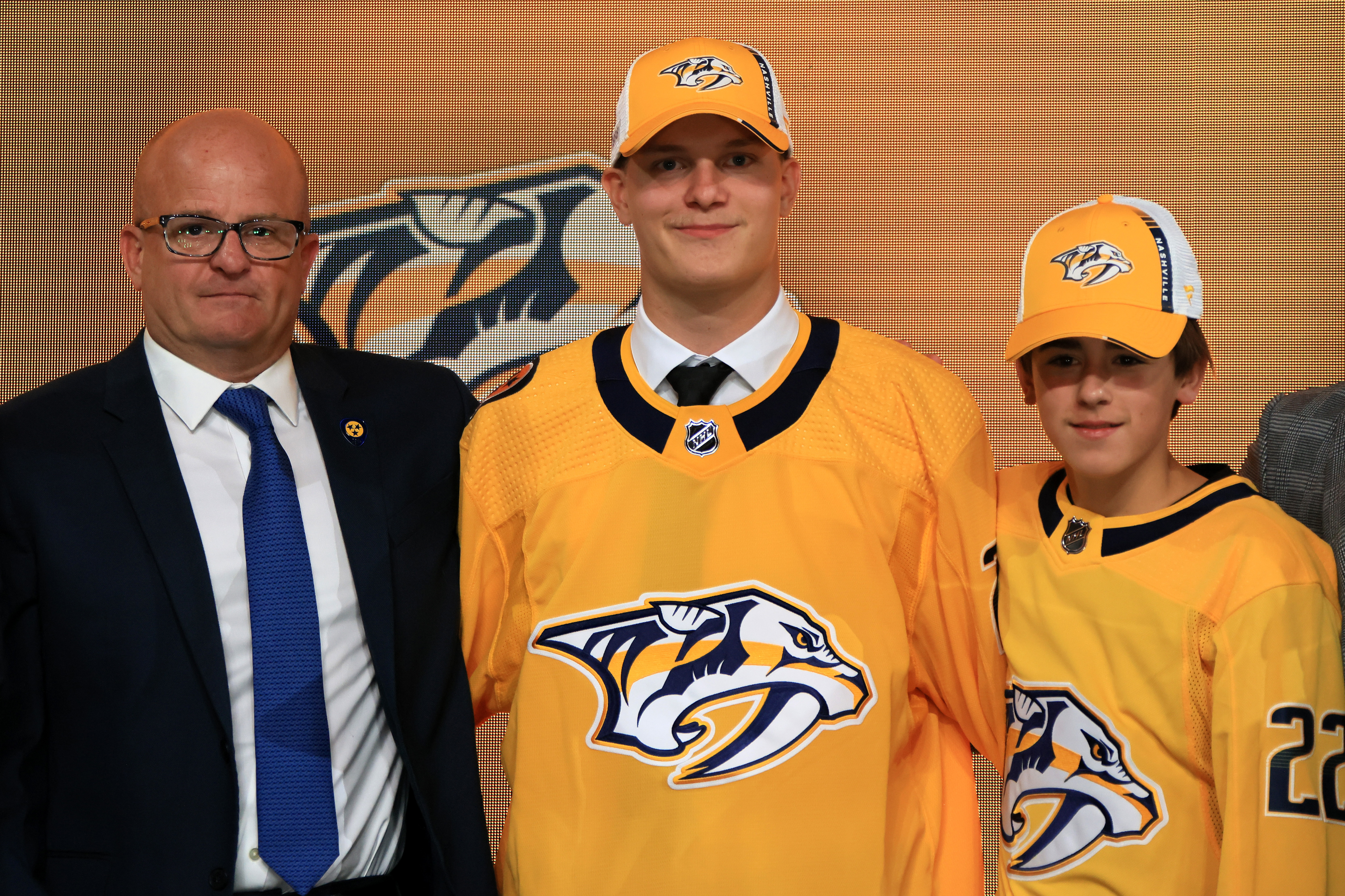 Arizona Coyotes on X: With the No. 11 pick in the NHL Draft, we've  selected Conor Geekie. Welcome to the Pack, Conor! 