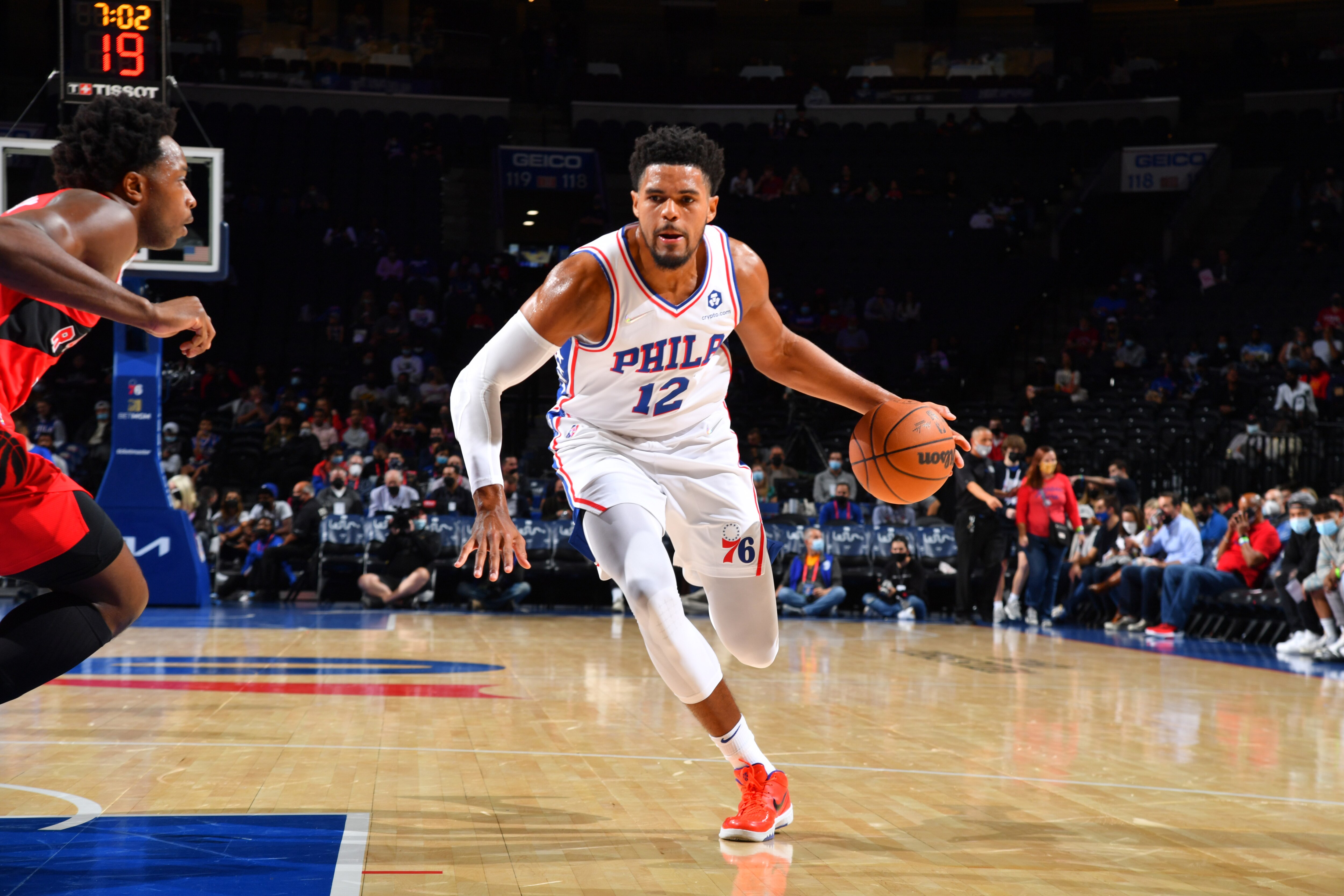 Report: 76ers' Tobias Harris Not Expected to Miss Time After MRI on