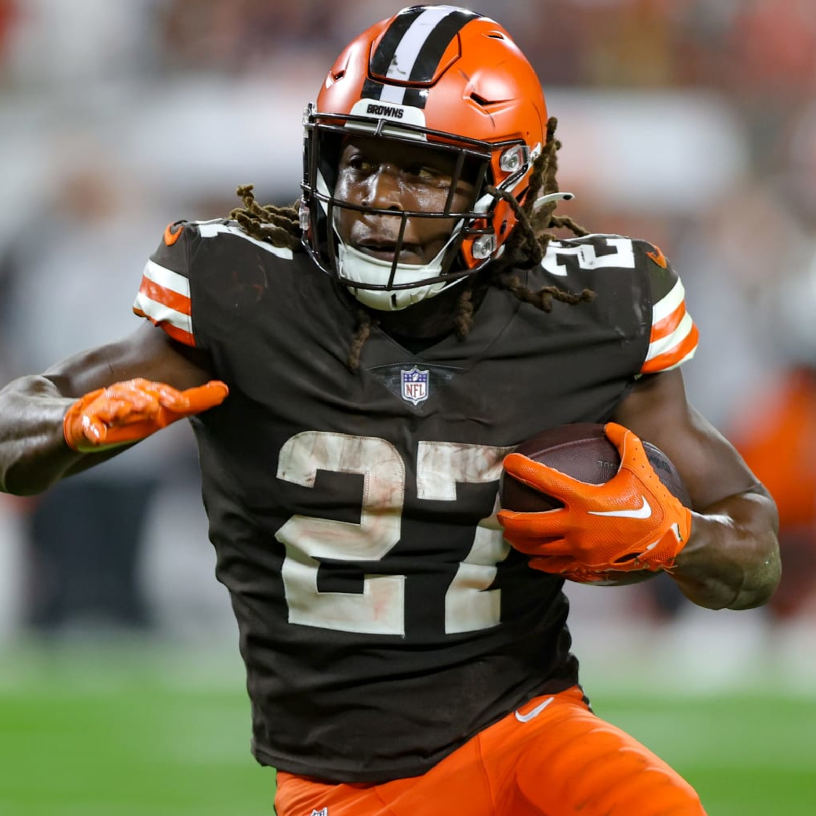 Cleveland Browns on X: Now's your chance to win 2 club tickets to