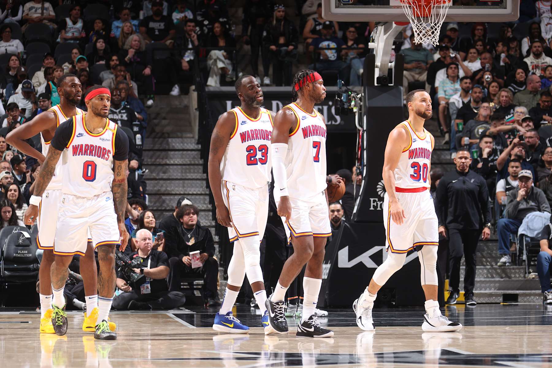 SAN ANTONIO, TX - NOVEMBER 23: The Golden State Warriors look on during the game against the San Antonio Spurs on November 23, 2024 at the Frost Bank Center in San Antonio, Texas. NOTE TO USER: User expressly acknowledges and agrees that, by downloading and or using this photograph, user is consenting to the terms and conditions of the Getty Images License Agreement. Mandatory Copyright Notice: Copyright 2024 NBAE (Photos by Nathaniel S. Butler/NBAE via Getty Images)