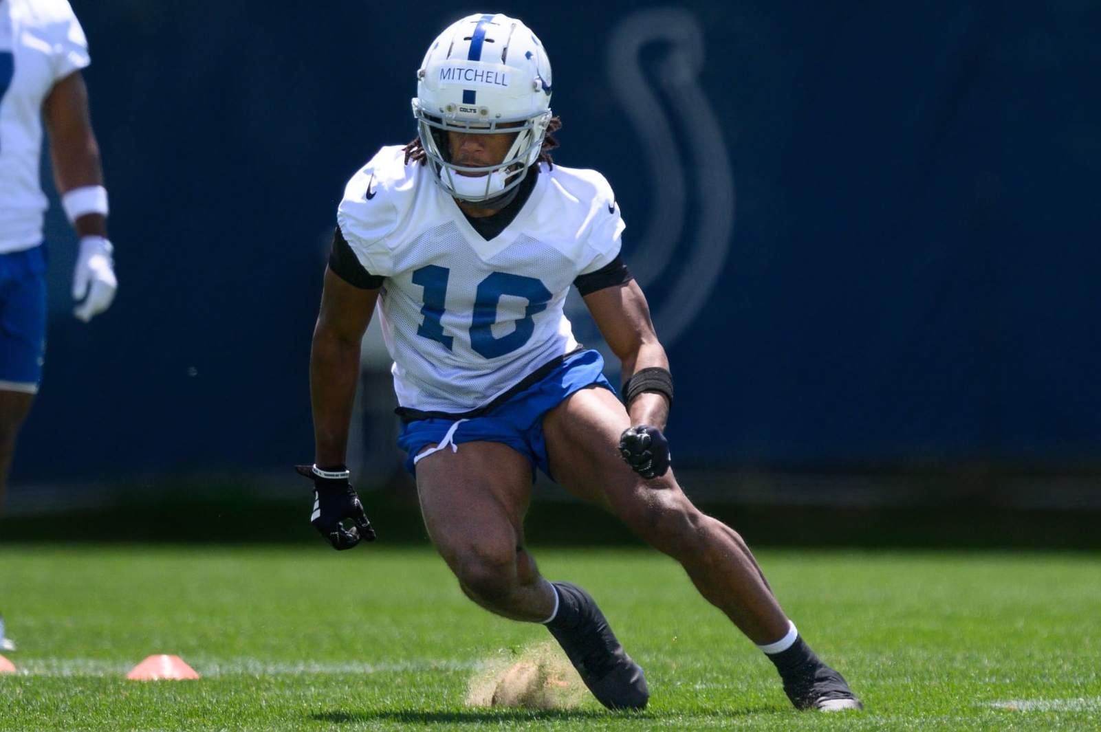 INDIANAPOLIS, IN - MAY 11: Indianapolis Colts wide receiver Adonai Mitchell (10) runs through a drill during the Indianapolis Colts rookie camp practice on May 11, 2024 at the Indiana Farm Bureau Football Center in Indianapolis, IN. (Photo by Zach Bolinger/Icon Sportswire via Getty Images)