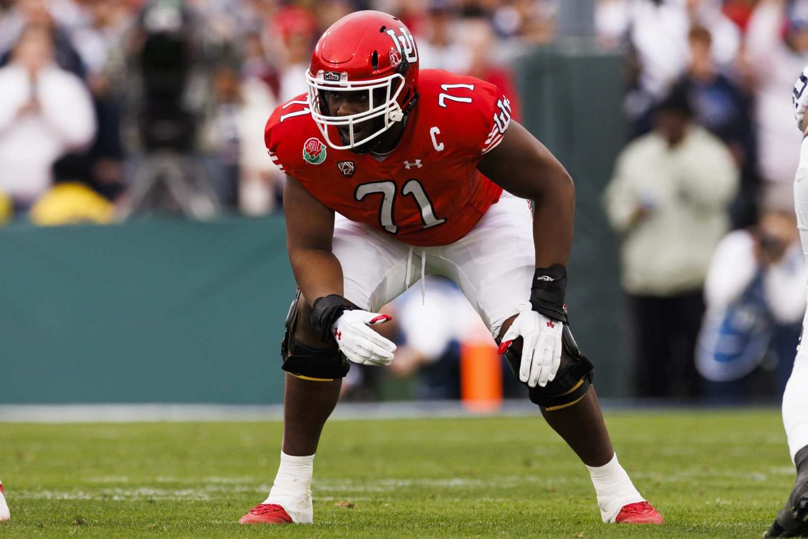 PASADENA, CA - JANUARY 02: Utah Utes offensive lineman Braeden Daniels (71) in an offensive stance during the Rose Bowl game between the Penn State Nittany Lions and the Utah Utes on January 2, 2023 at the Rose Bowl Stadium in Pasadena, CA. (Photo by Ric Tapia/Icon Sportswire via Getty Images)