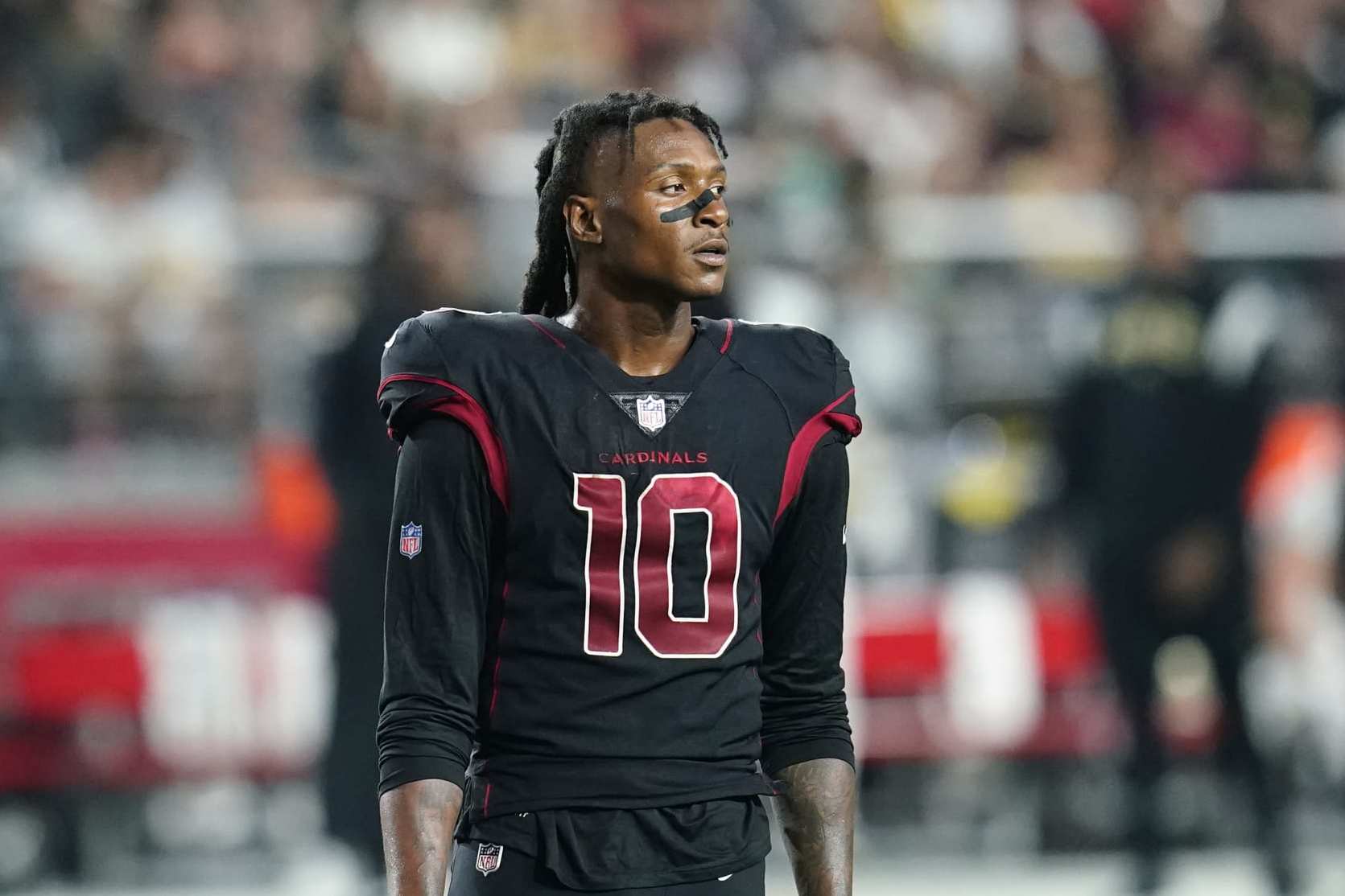 Titans are betting favorites to sign DeAndre Hopkins : r