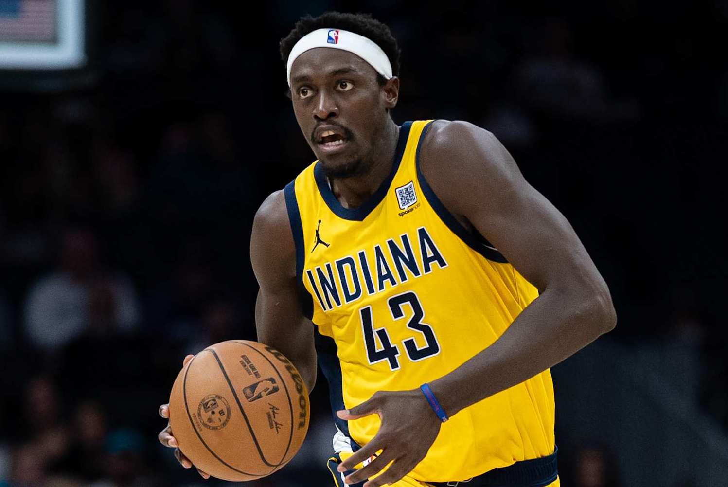 CHARLOTTE, NORTH CAROLINA - NOVEMBER 08: Pascal Siakam #43 of the Indiana Pacers plays against the Charlotte Hornets during their game at Spectrum Center on November 08, 2024 in Charlotte, North Carolina. NOTE TO USER: User expressly acknowledges and agrees that, by downloading and or using this photograph, User is consenting to the terms and conditions of the Getty Images License Agreement. (Photo by Jacob Kupferman/Getty Images)