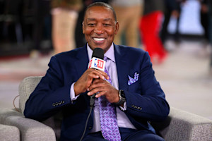 NBA Hall of Famer Isiah Thomas Reveals Bell's Palsy Diagnosis