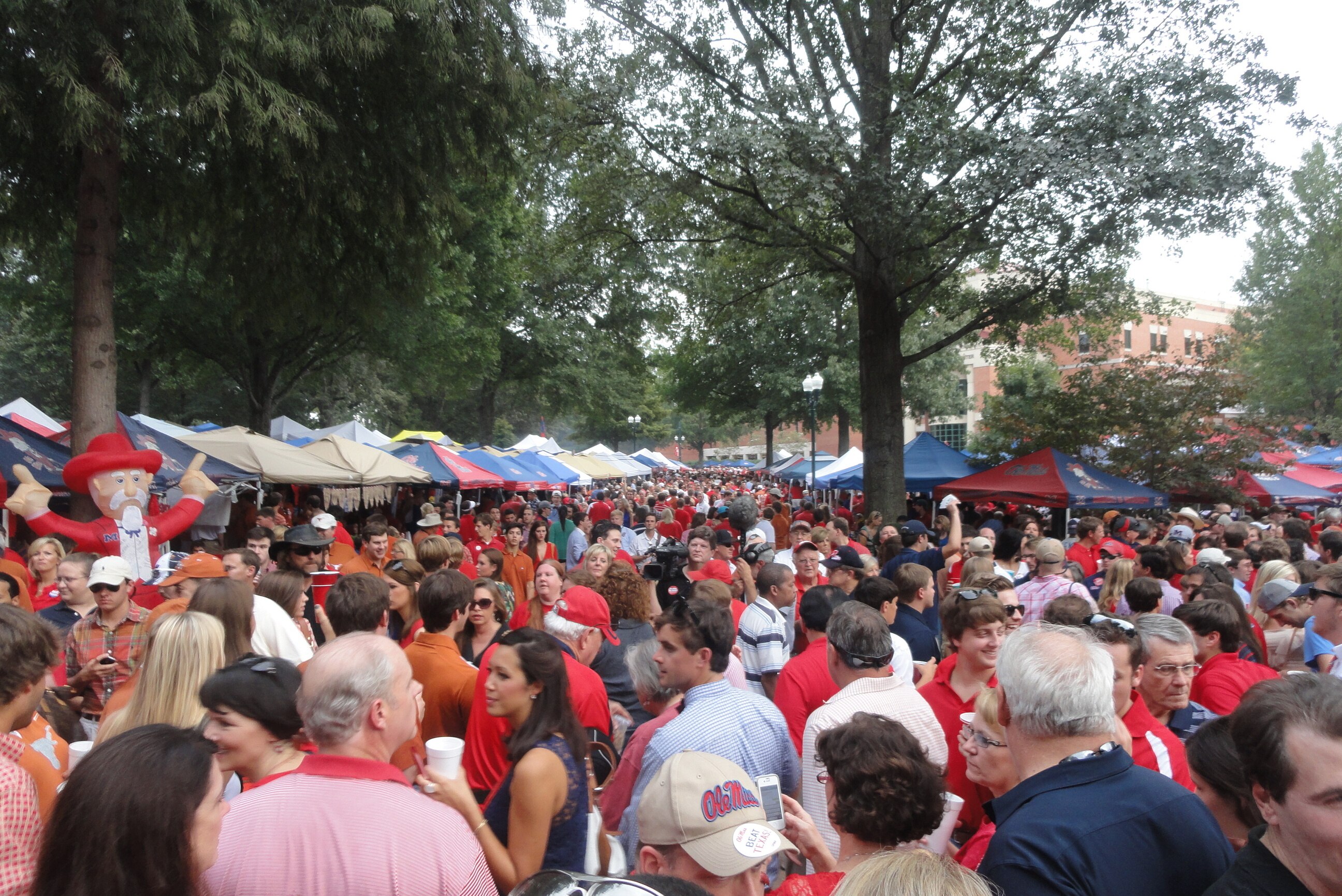 The Grove at Ole Miss: An Experience of a Lifetime