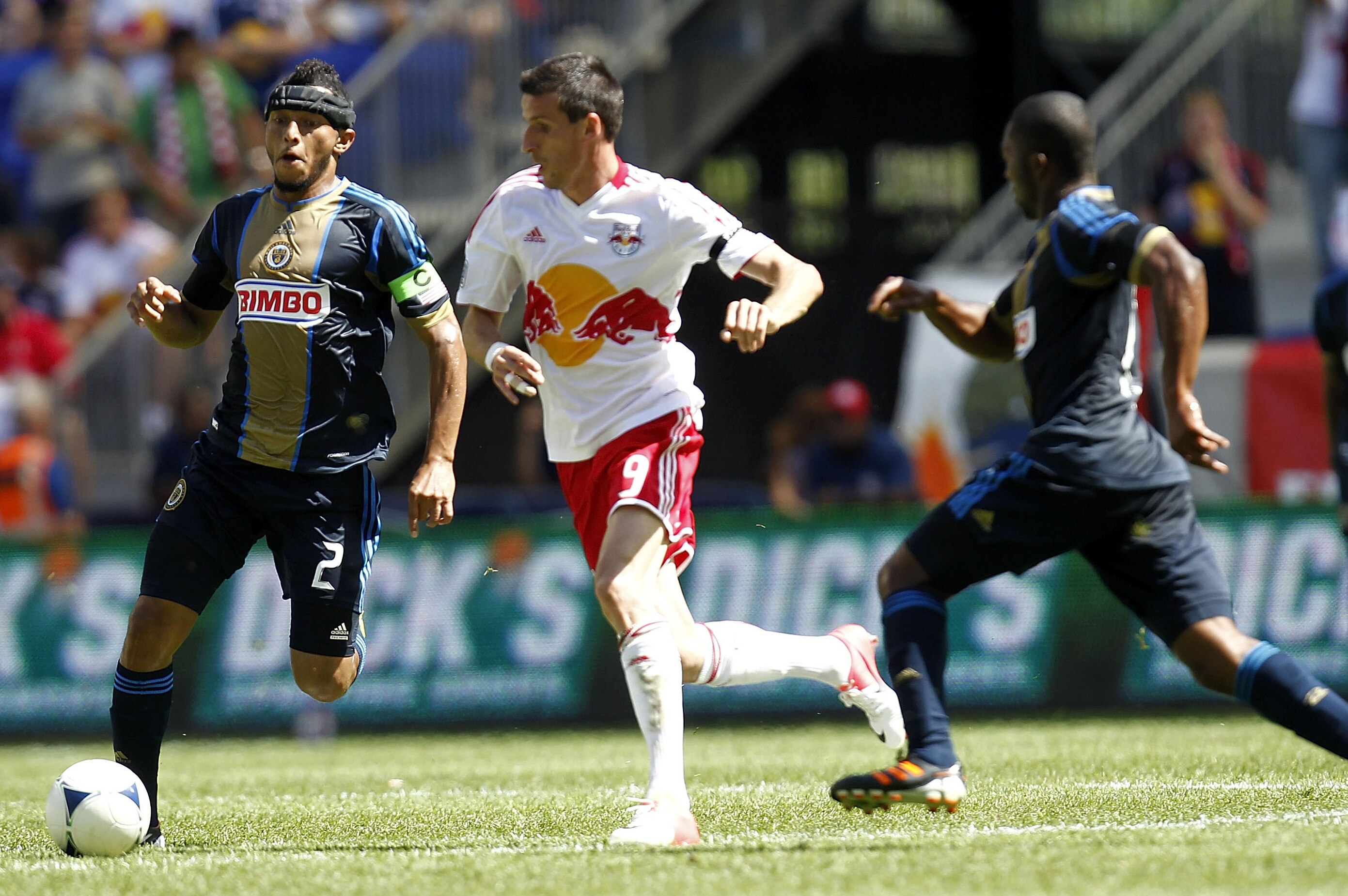 A game between the Philadelphia Union (blue) and Red Bull New York (white)