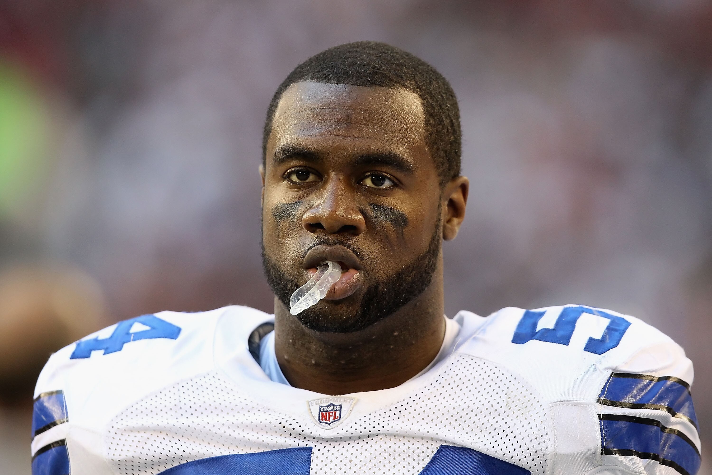 GLENDALE, AZ - DECEMBER 04: Linebacker Bruce Carter #54 of the Dallas Cowboys during the NFL game against the Arizona Cardinals at the University of Phoenix Stadium on December 4, 2011 in Glendale, Arizona. The Cardinals defeated the Cowboys 19-13 in overtime. (Photo by Christian Petersen/Getty Images)