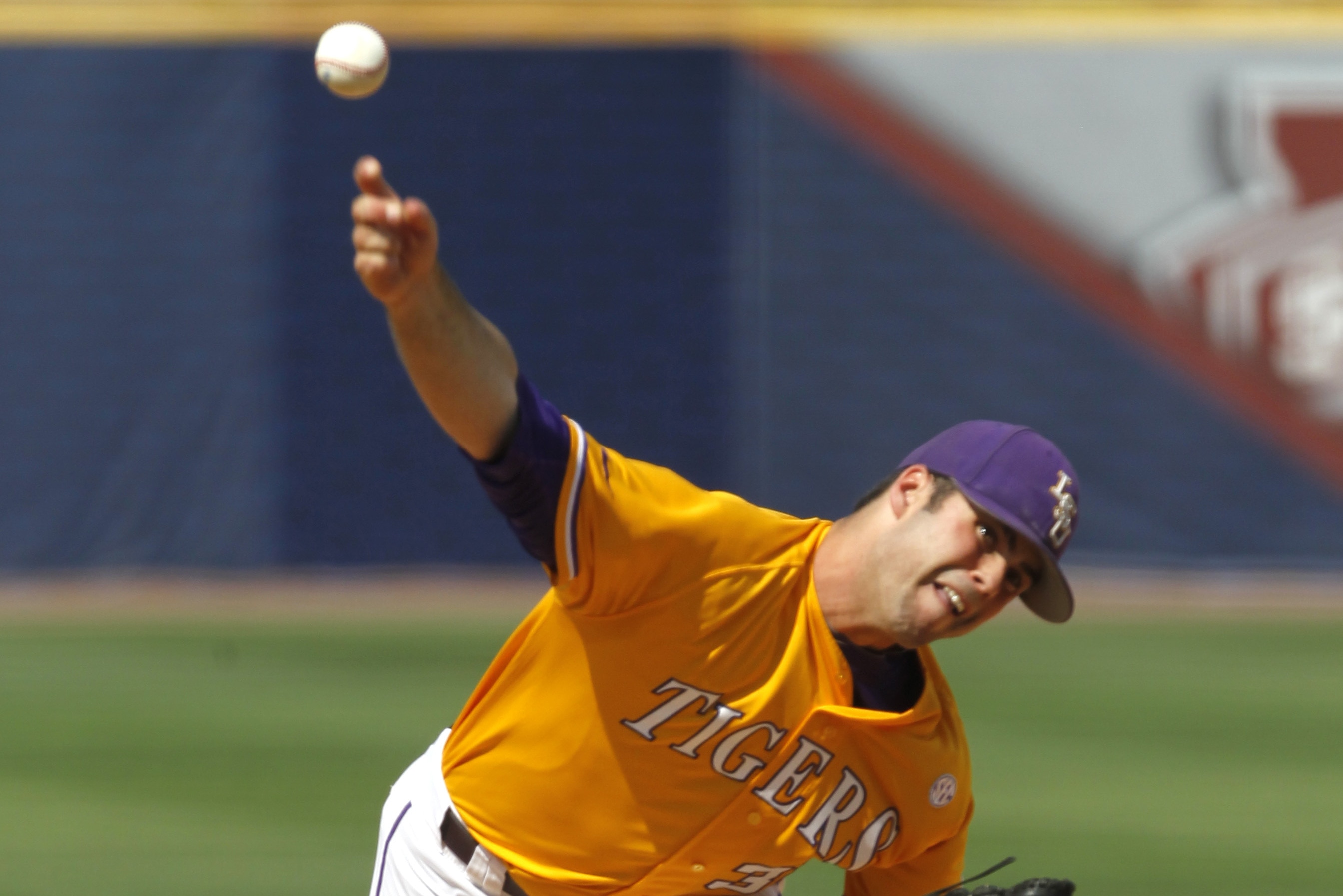 LSU's Alden Cartwright pitches against Florida during the first inning at the Southeastern Conference NCAA college baseball tournament on Sunday, May 25, 2014, in Hoover, Ala. (AP Photo/Butch Dill)