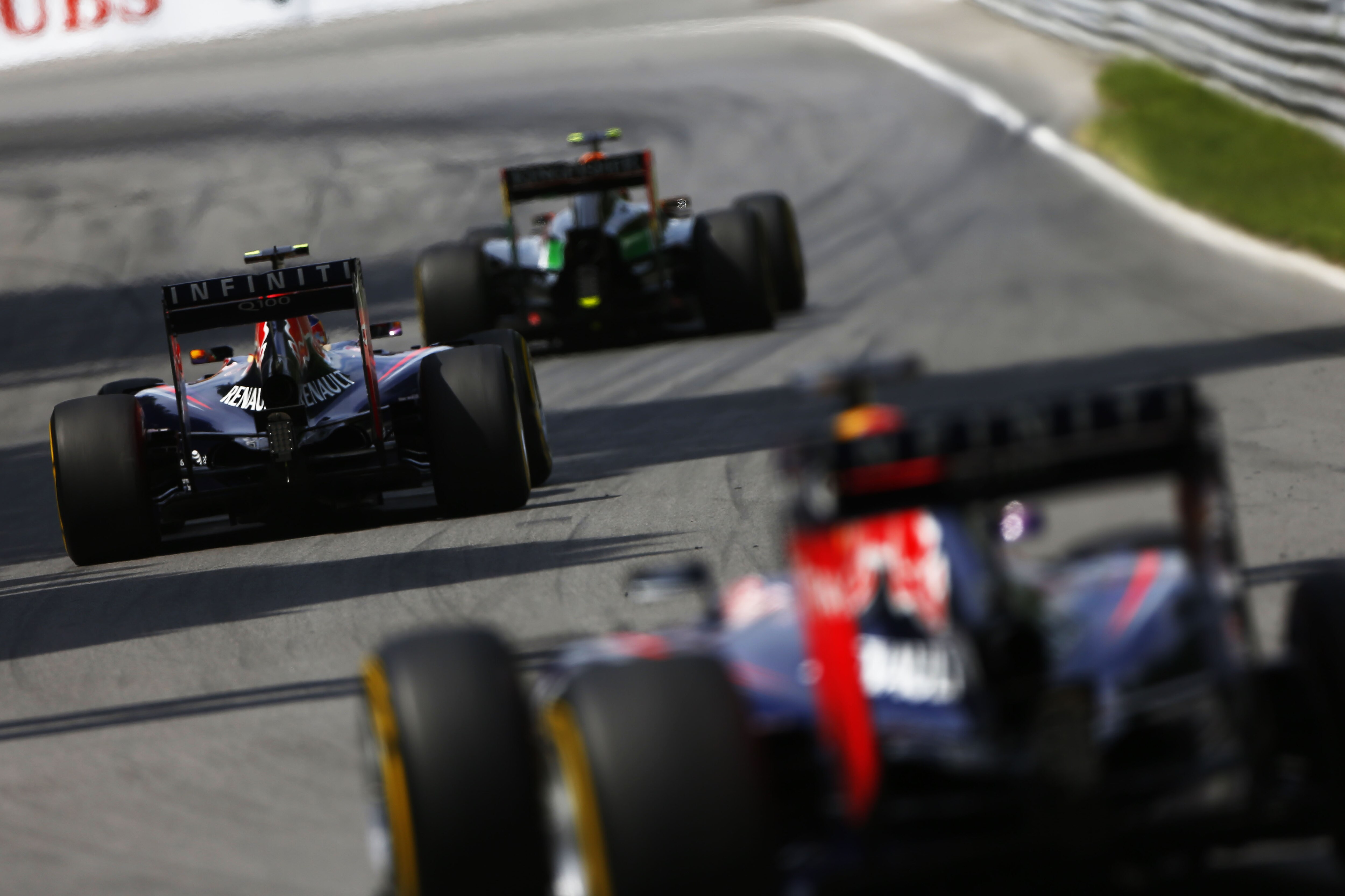 MONTREAL, QC - JUNE 08: Daniel Ricciardo of Australia and Infiniti Red Bull Racing drives during the Canadian Formula One Grand Prix at Circuit Gilles Villeneuve on June 8, 2014 in Montreal, Canada. (Photo by Andrew Hone/Getty Images)