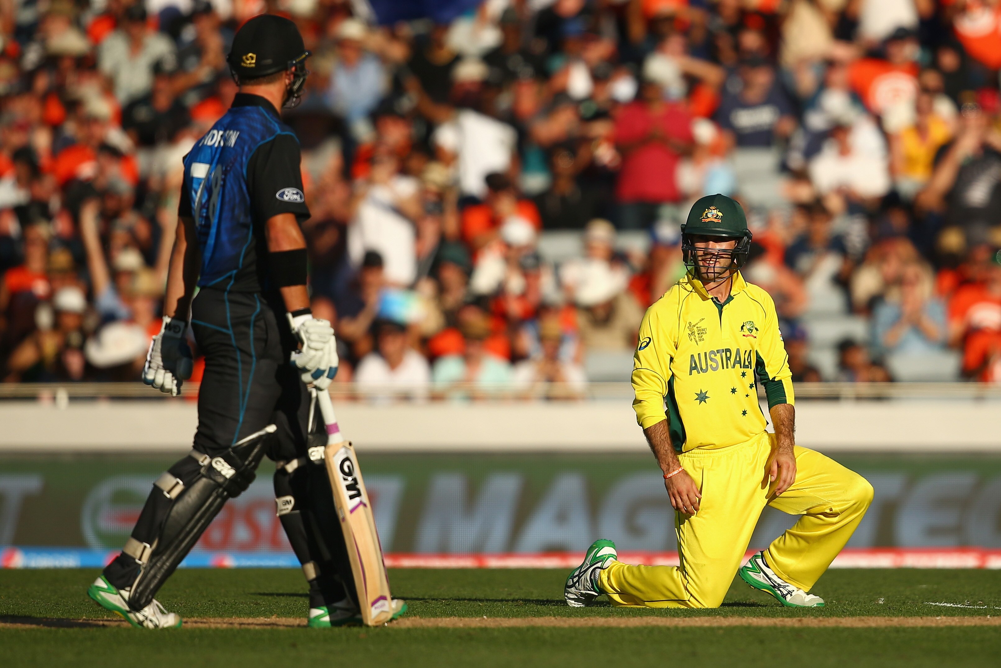 AUCKLAND, NEW ZEALAND - FEBRUARY 28:  Corey Anderson of New Zealand looks down at Glenn Maxwell of Australia during the 2015 ICC Cricket World Cup match between Australia and New Zealand at Eden Park on February 28, 2015 in Auckland, New Zealand.  (Photo by Mark Kolbe/Getty Images)